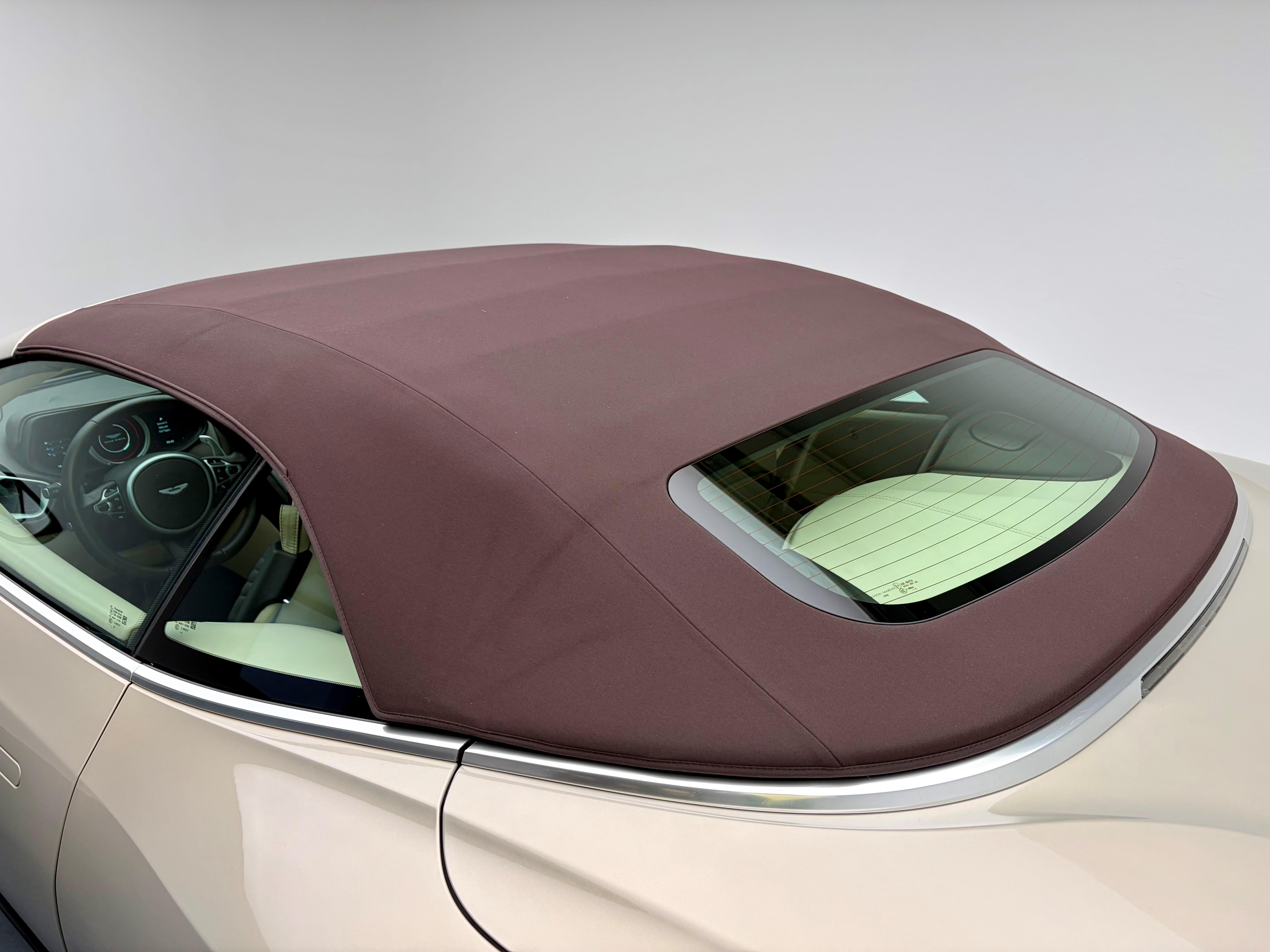 Aston Martin DB11 Volante 4.0 V8 Bi-Turbo_24