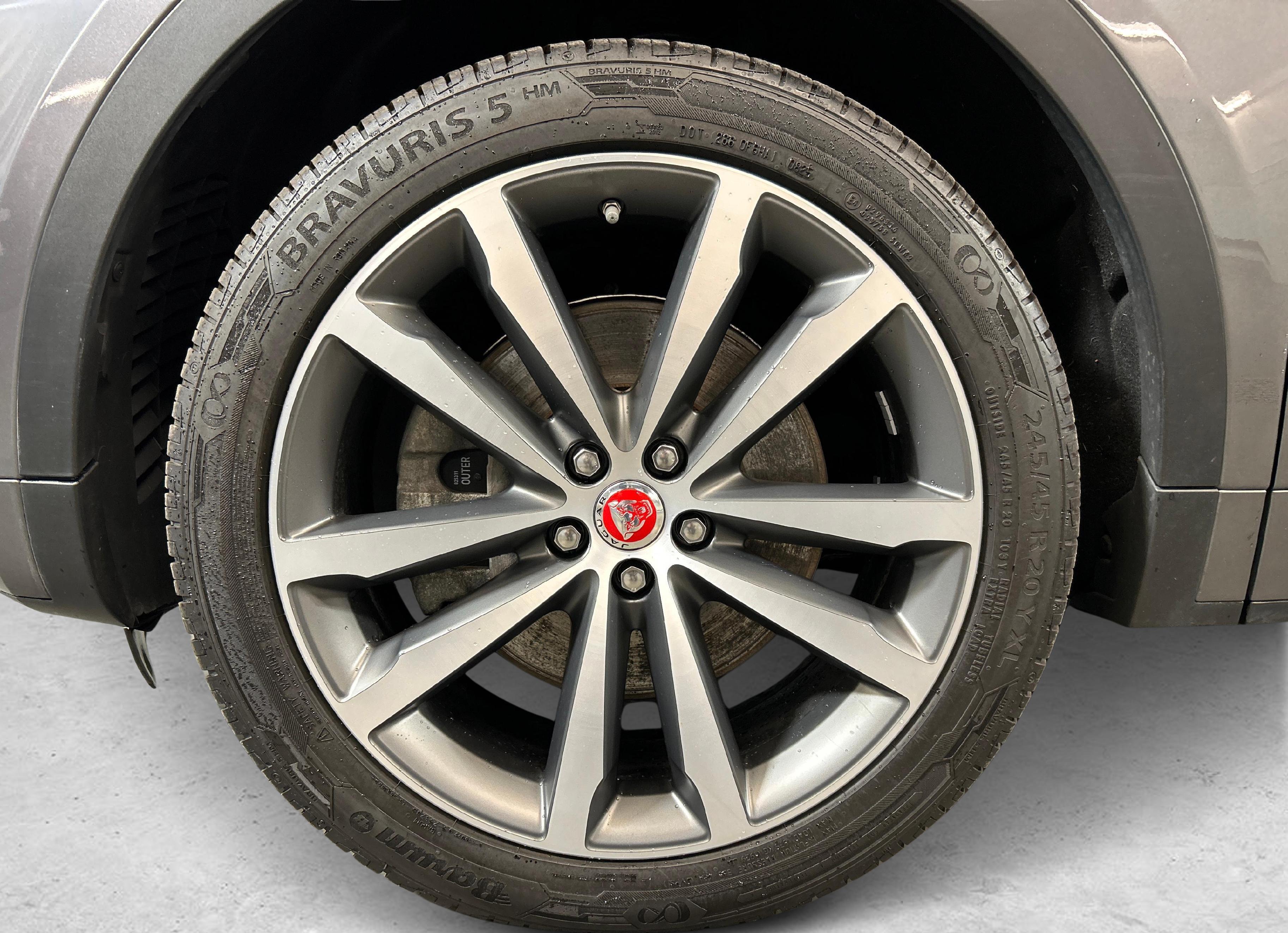 JAGUAR E-Pace 2.0 T 200 R-Dynamic S AWD_11