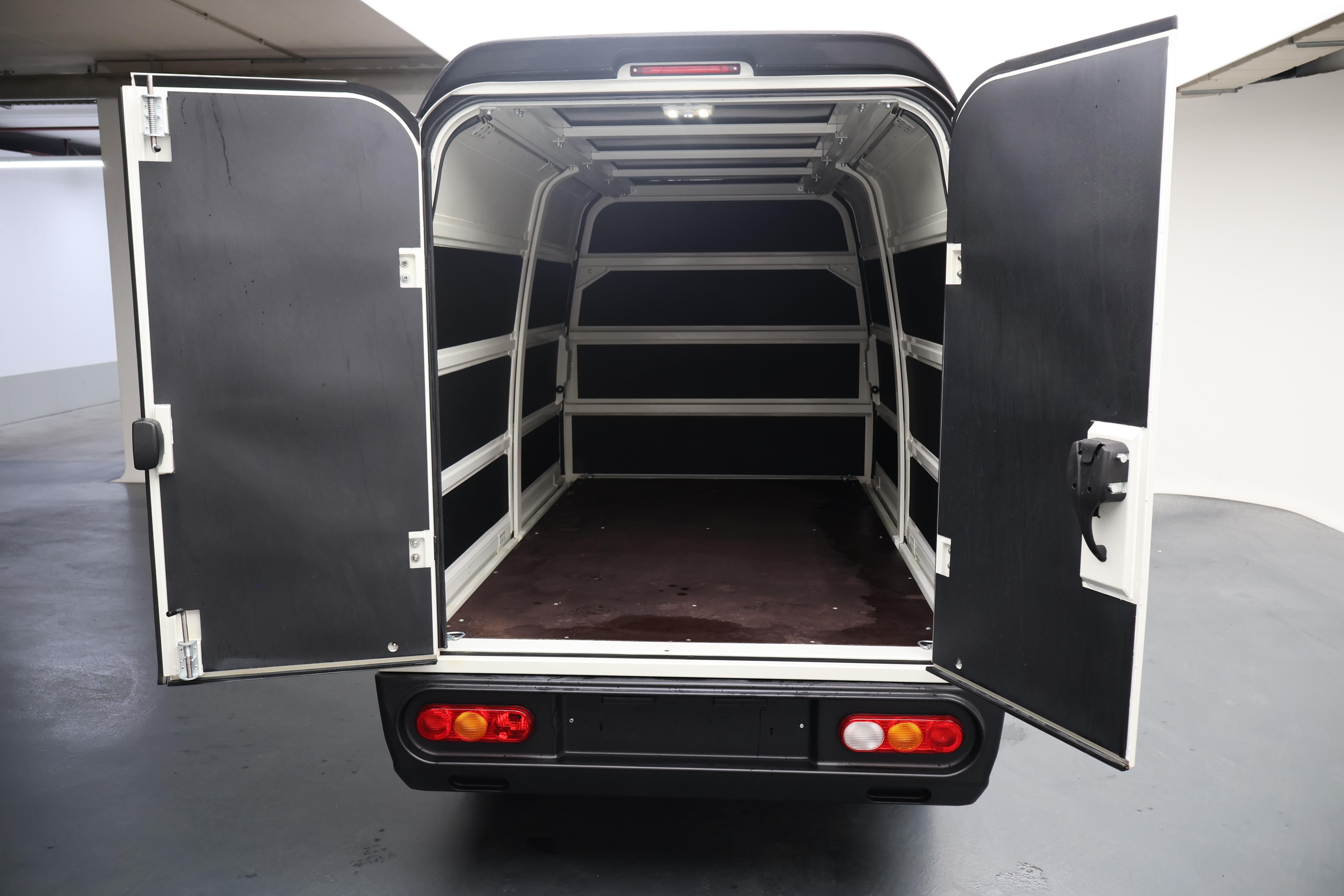 Piaggio Porter Van 1.5 CNG Pro Long Range_6