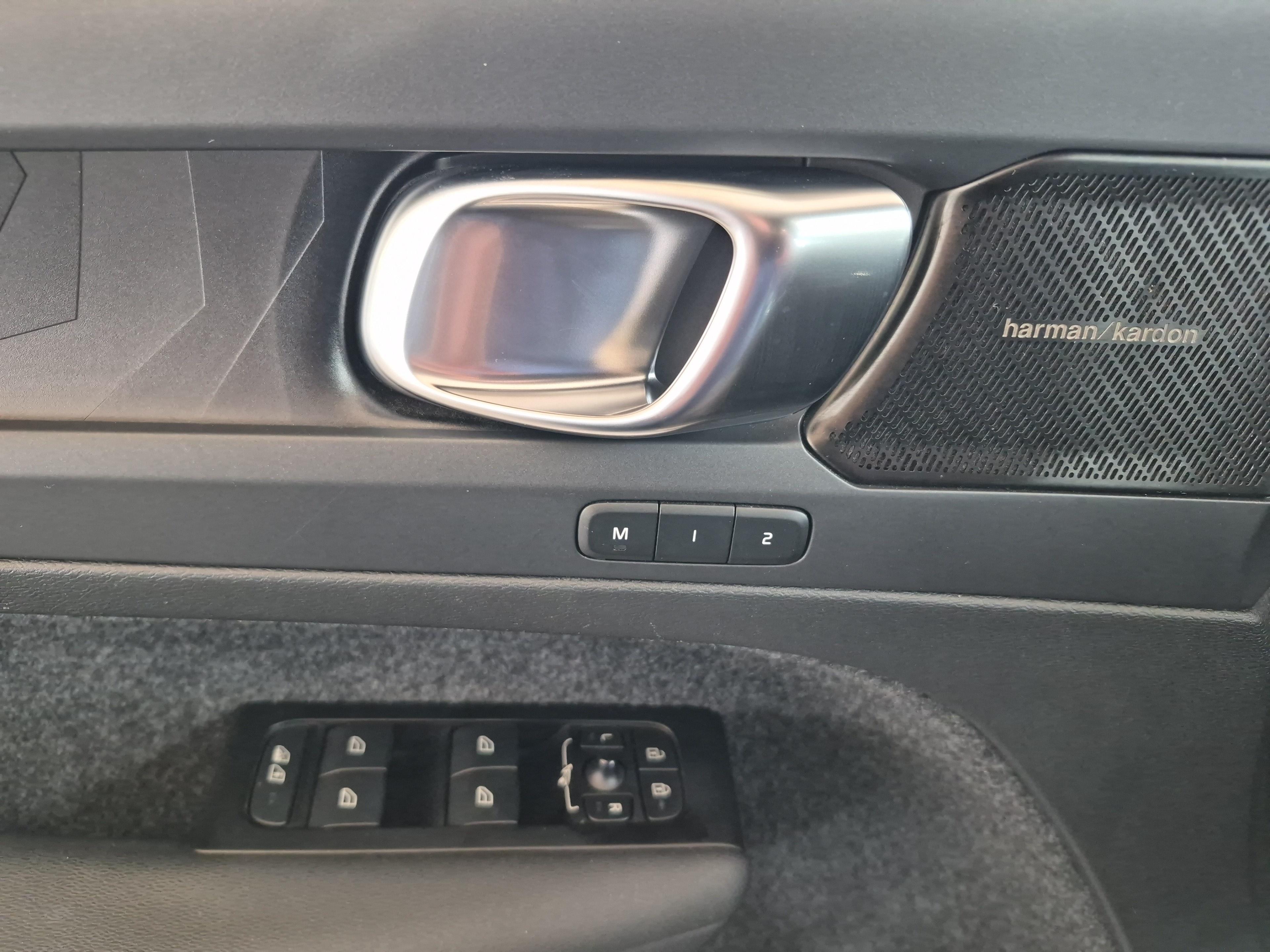 Volvo C40 P8 Twin Recharge AWD / ab 0,99% Leasing bei Abschluss einer Protect Autoversicherung_17