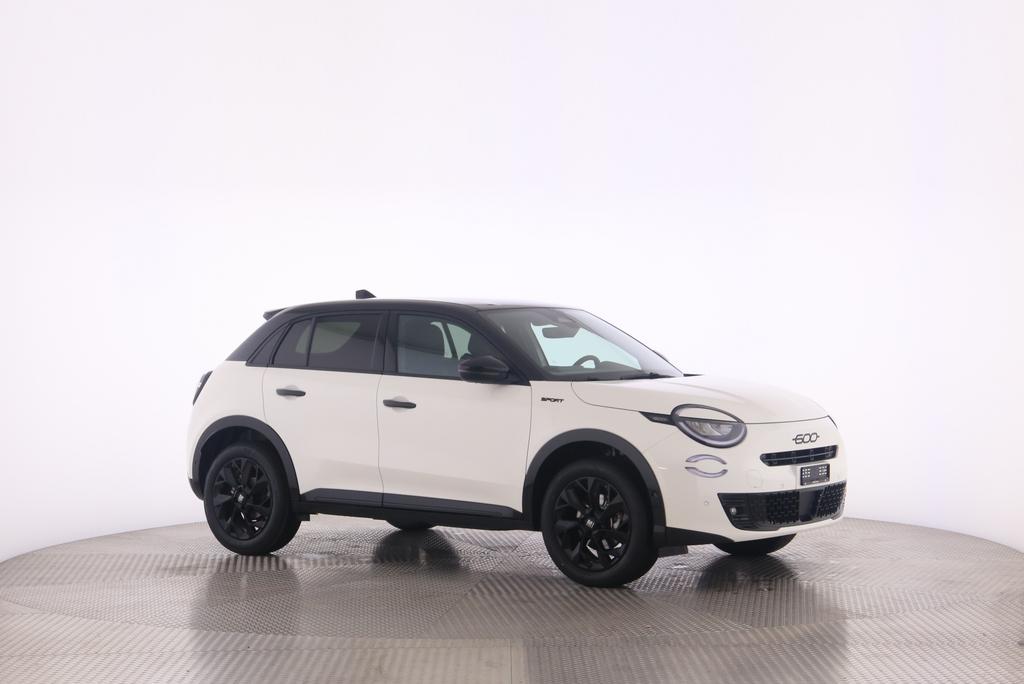 Fiat 600 1.2 Hybrid 145 Sport_15