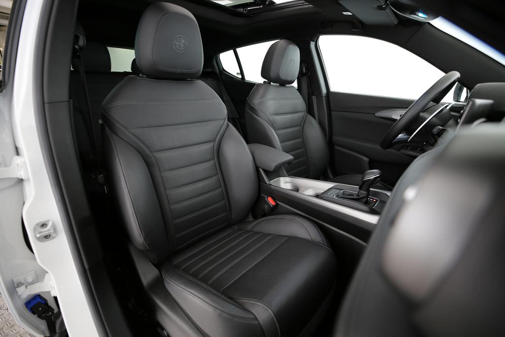 Alfa Romeo Tonale 1.3 Plug-in Hybrid Veloce Q4_12
