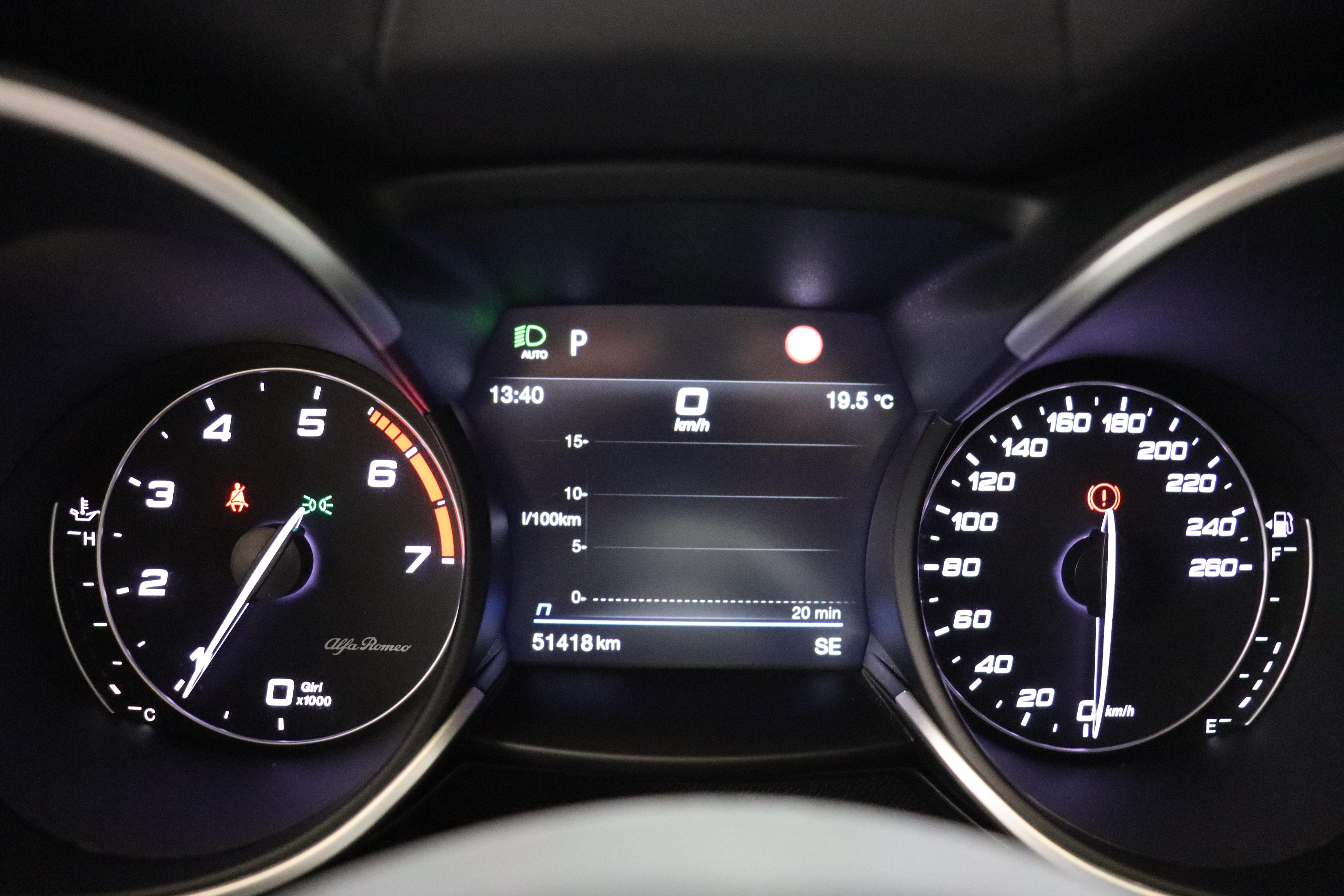 Alfa Romeo Stelvio 2.0 Q4 280 Veloce_12