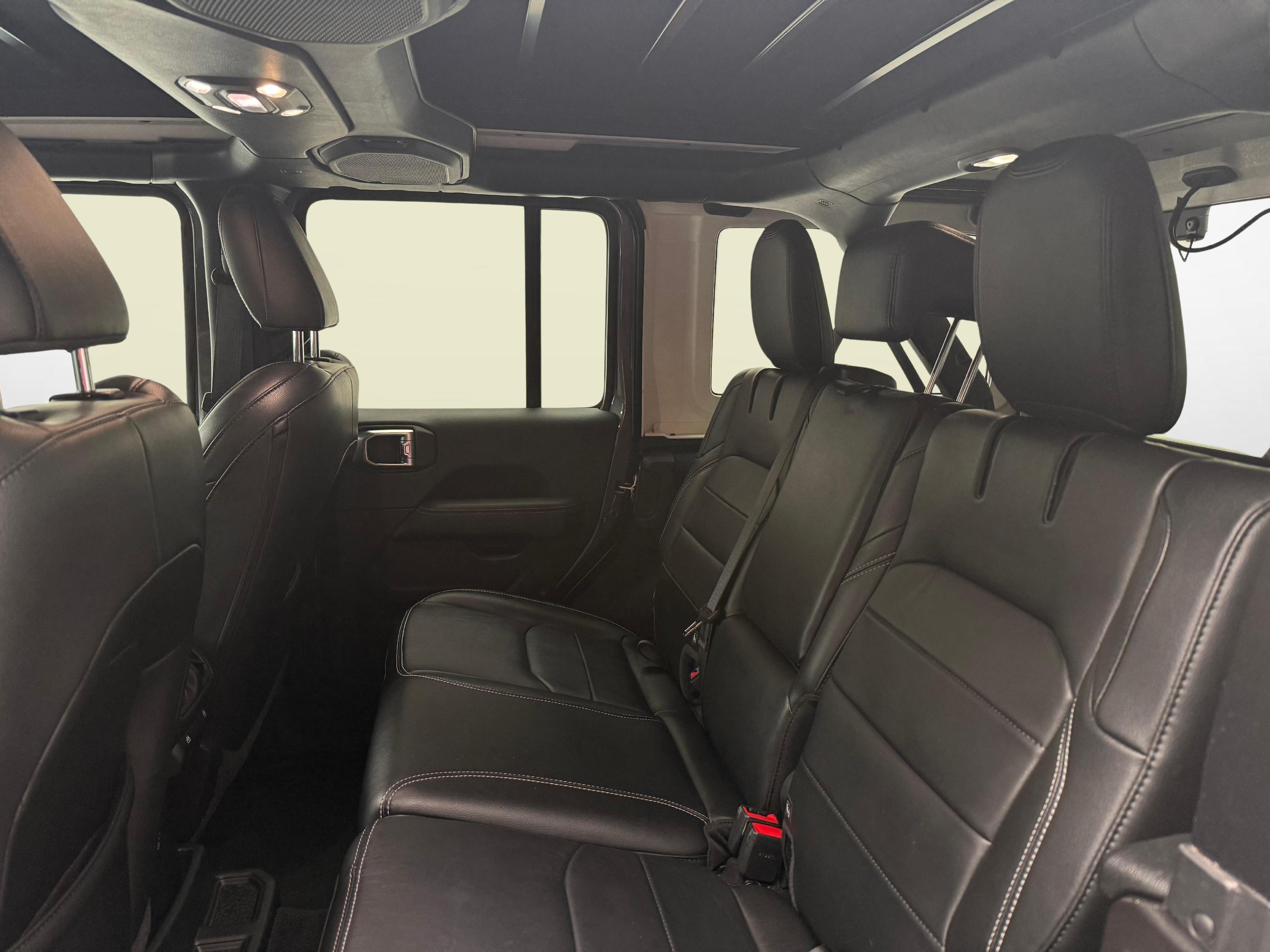 JEEP Wrangler 2.0 Turbo Sahara Unlimited 4xe_11