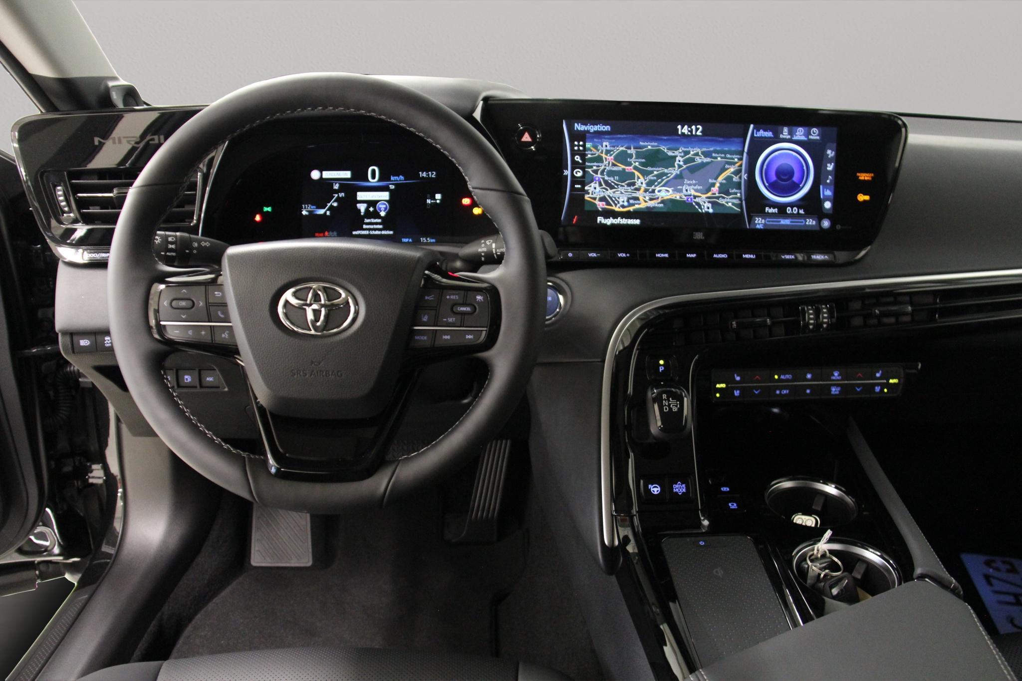 Toyota Mirai Fuel Cell Platinum_5