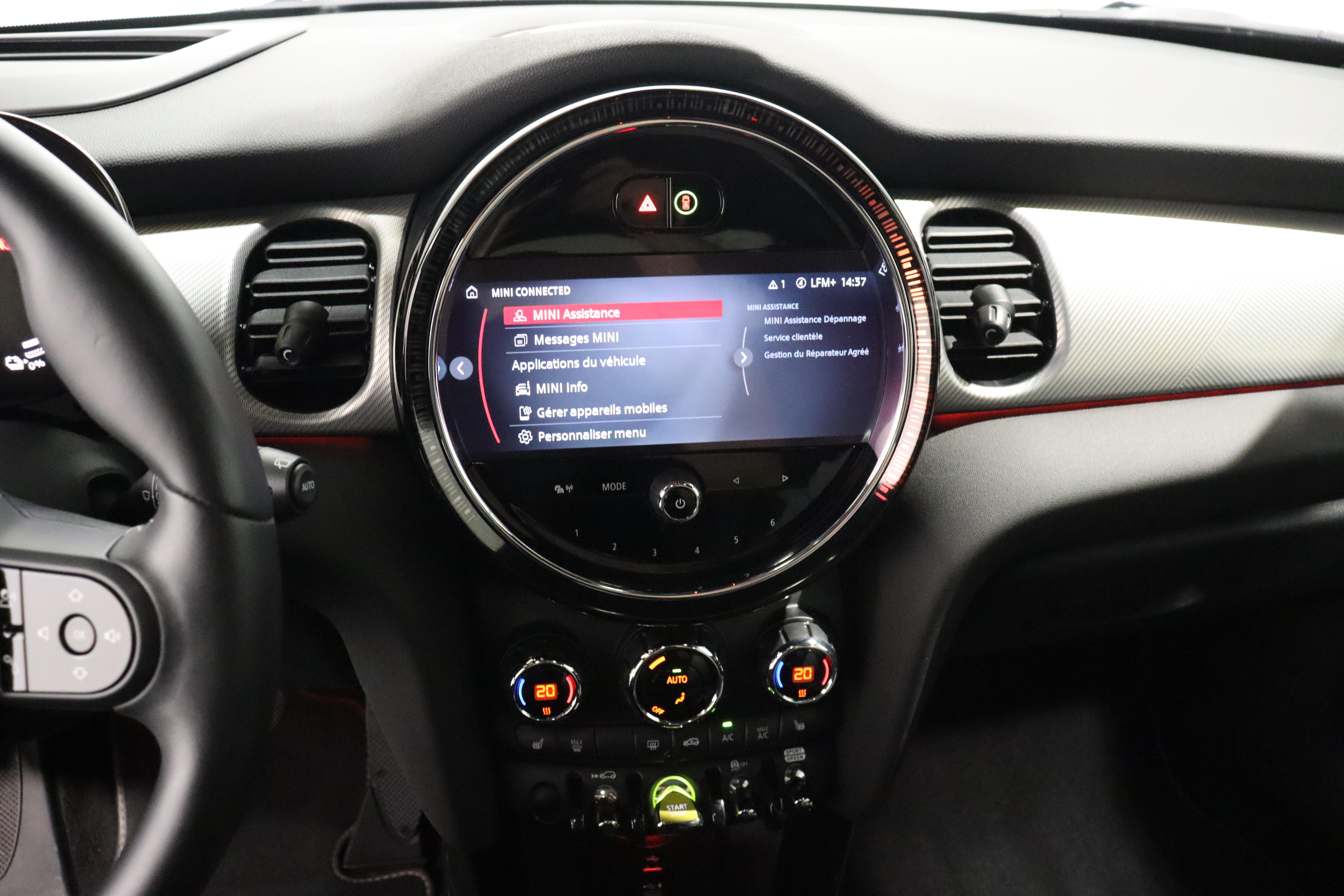 MINI F56 Cooper SE_15