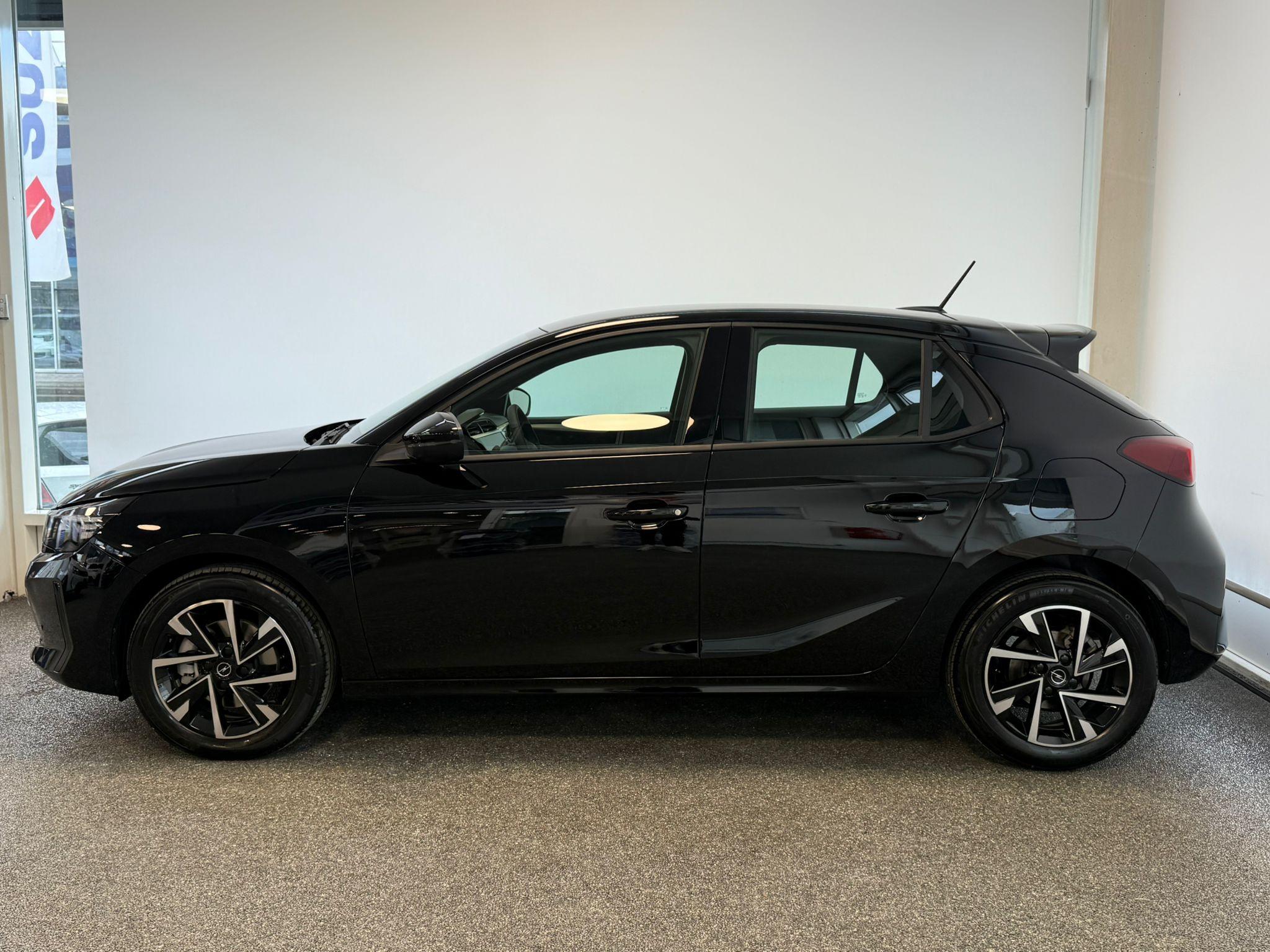 Opel Corsa 1.2 T Hybrid Viva_3