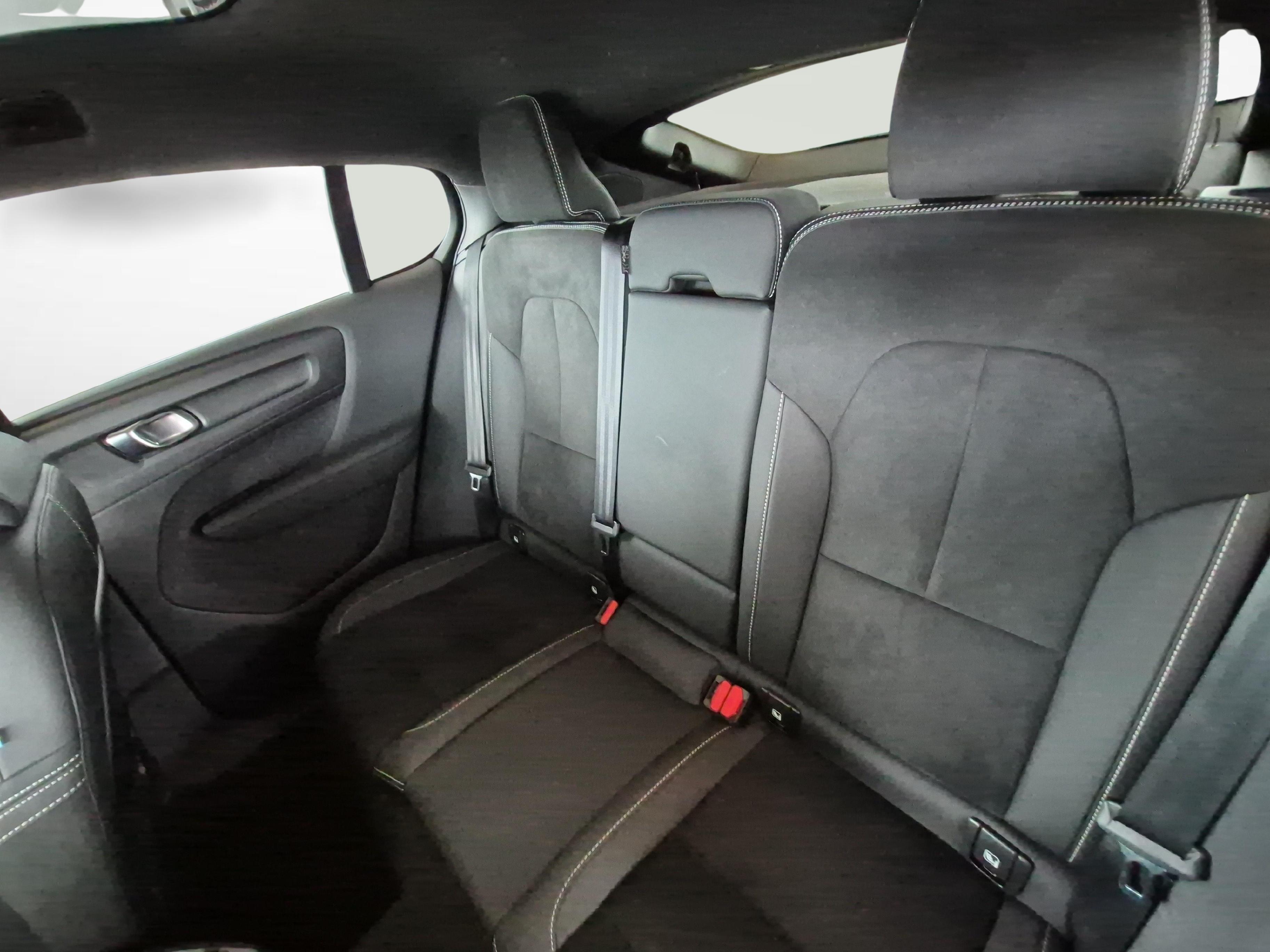 Volvo C40 P8 Twin Recharge AWD / ab 0,99% Leasing bei Abschluss einer Protect Autoversicherung_11