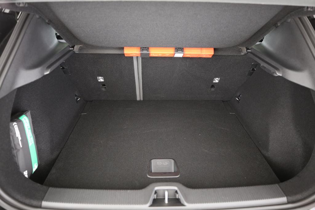 Volvo EX30 E60 Twin Ultra Performance AWD_12