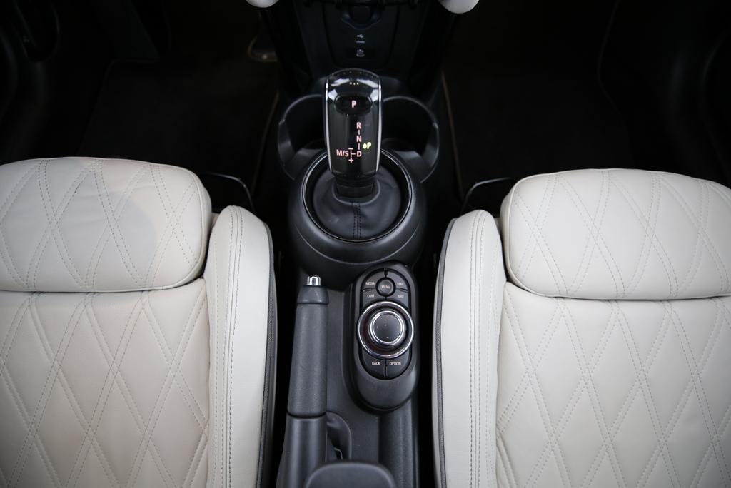 MINI Cabrio F57 2.0i Cooper S SDKG_10