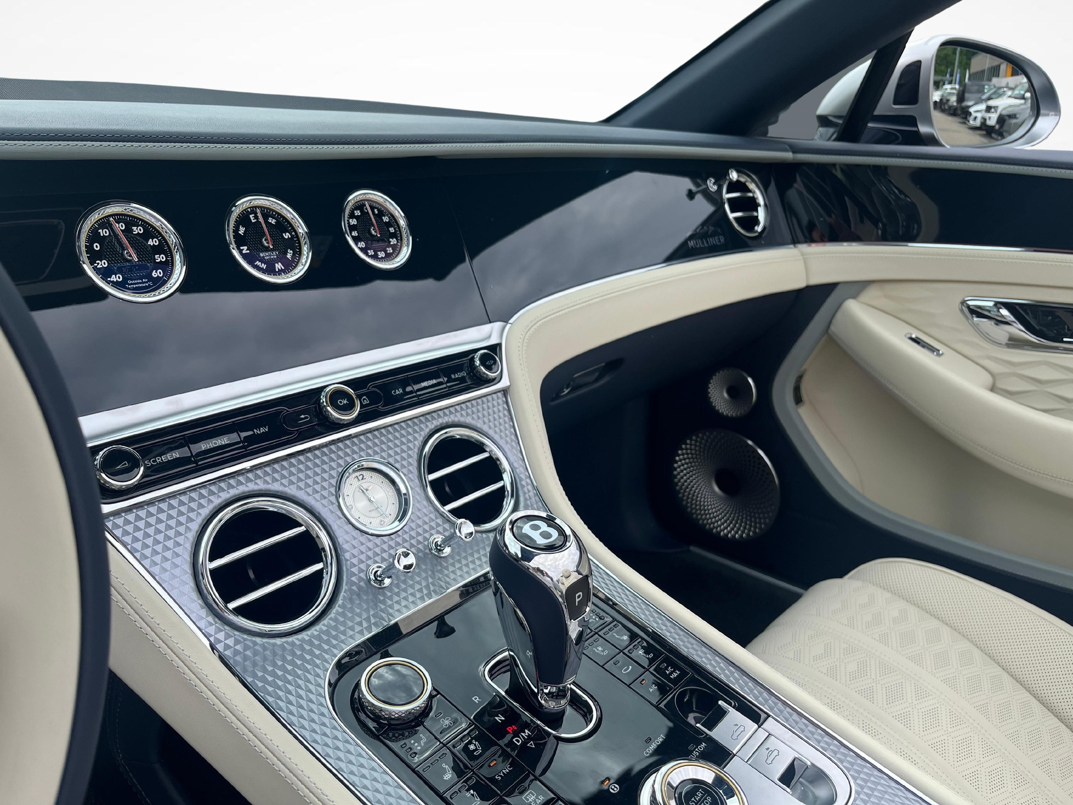 Bentley Continental GTC 4.0 V8 Hybrid Mulliner_14