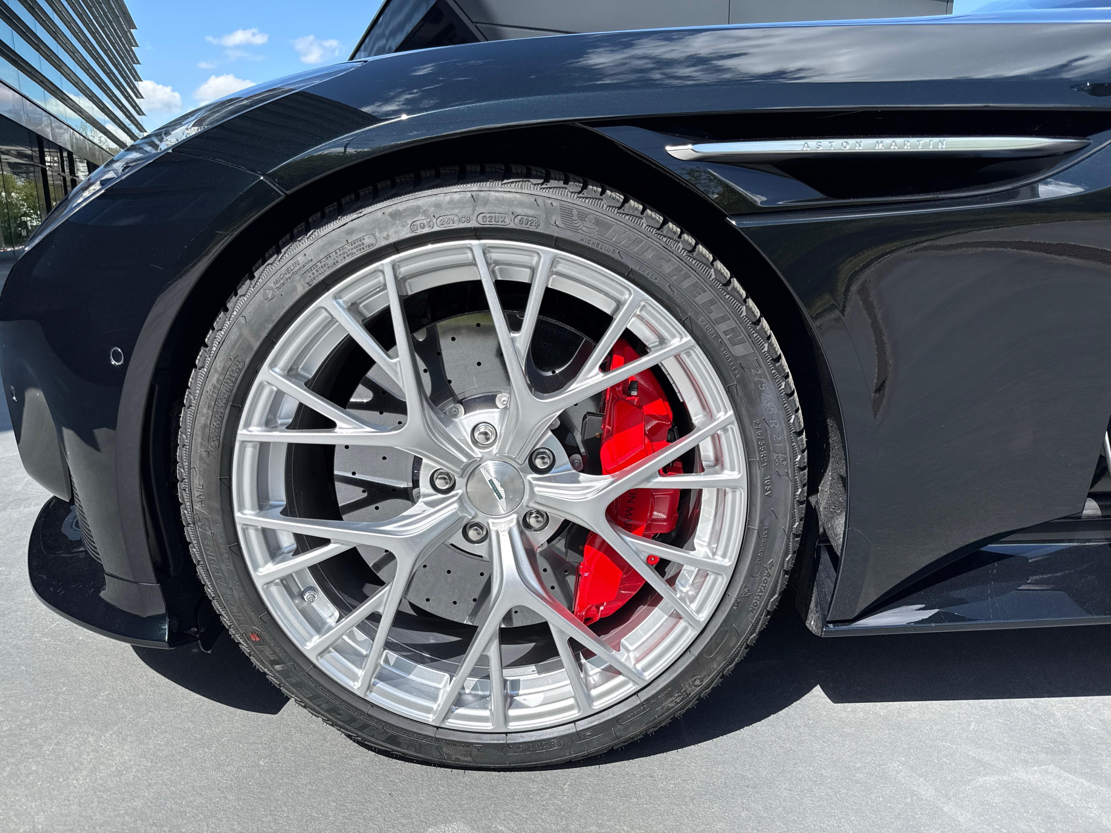 Aston Martin DB12 Coupé 4.0 V8 Bi-Turbo_13