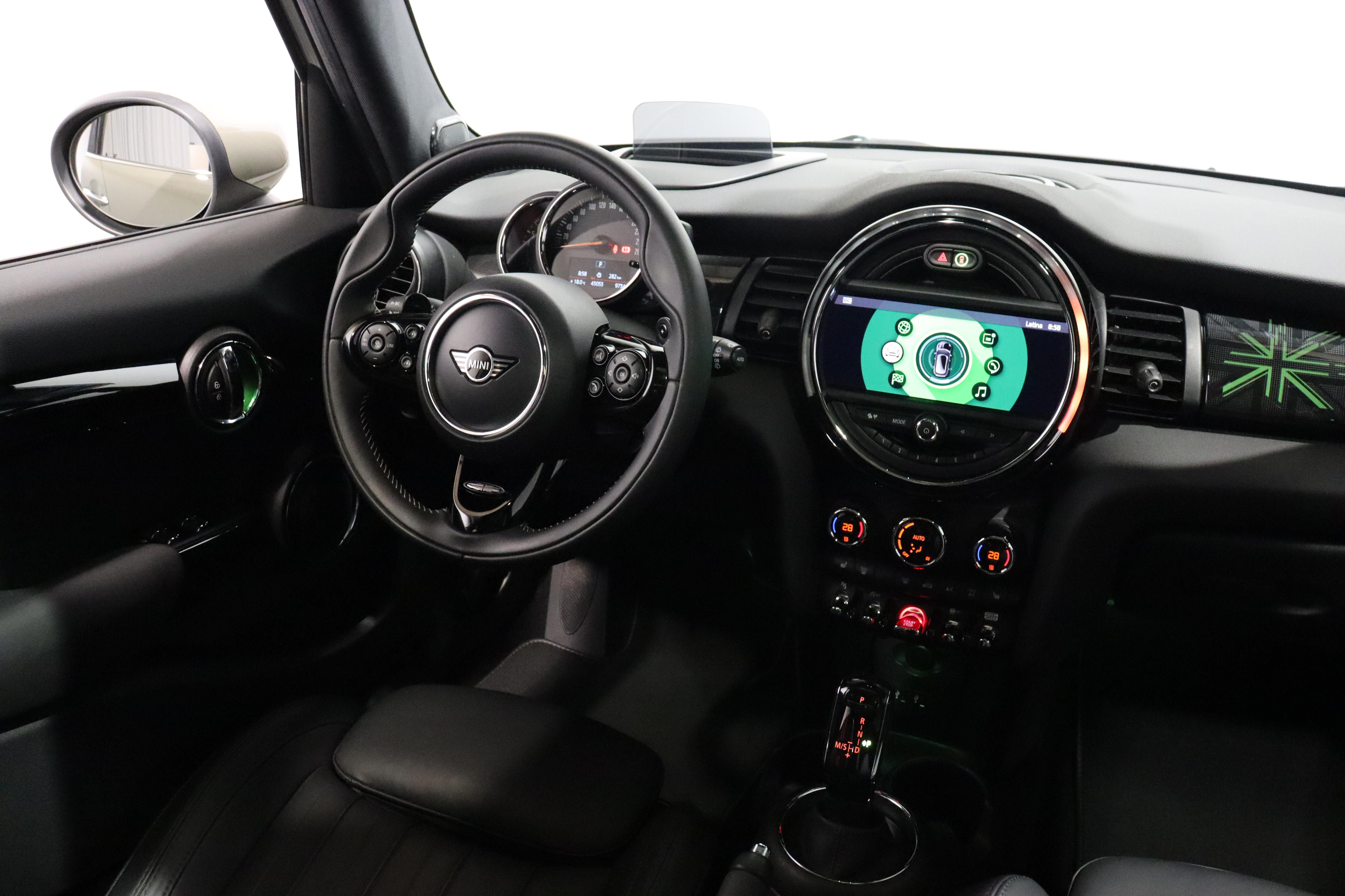 MINI F55 2.0i Cooper S SDKG_9