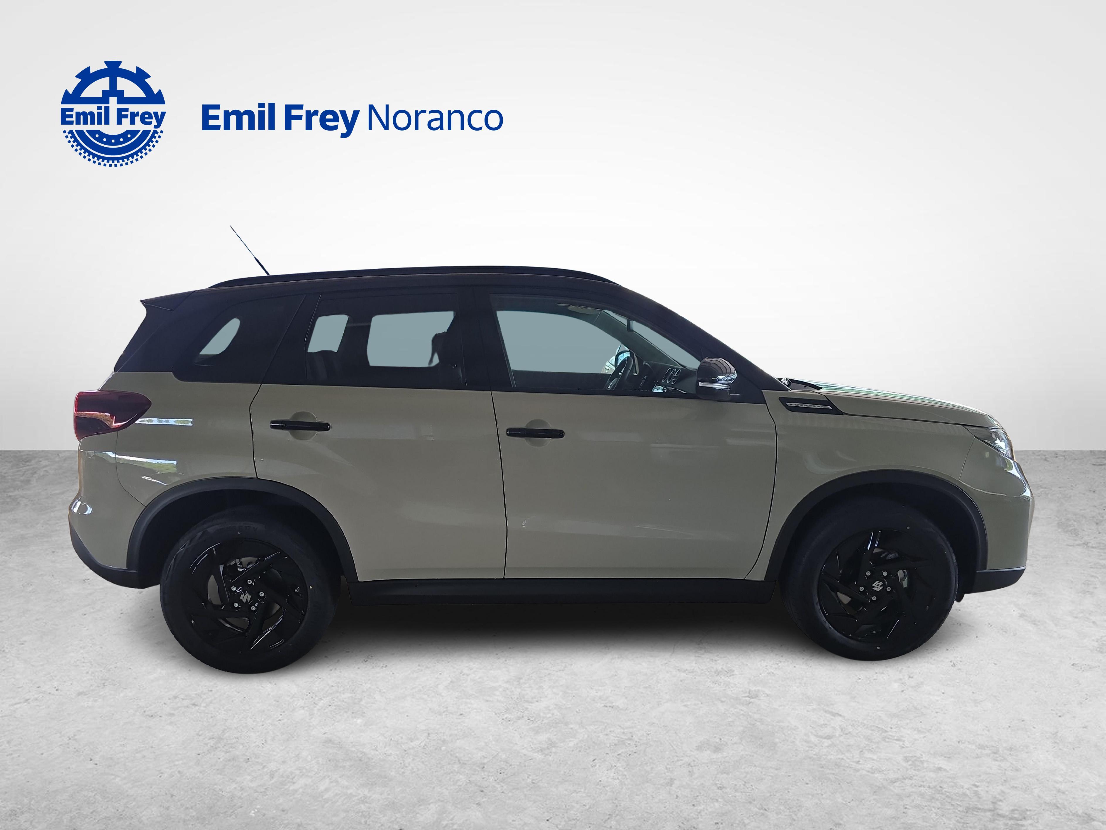Suzuki Vitara 1.4 T Black Edition Top Hybrid 4x4_6