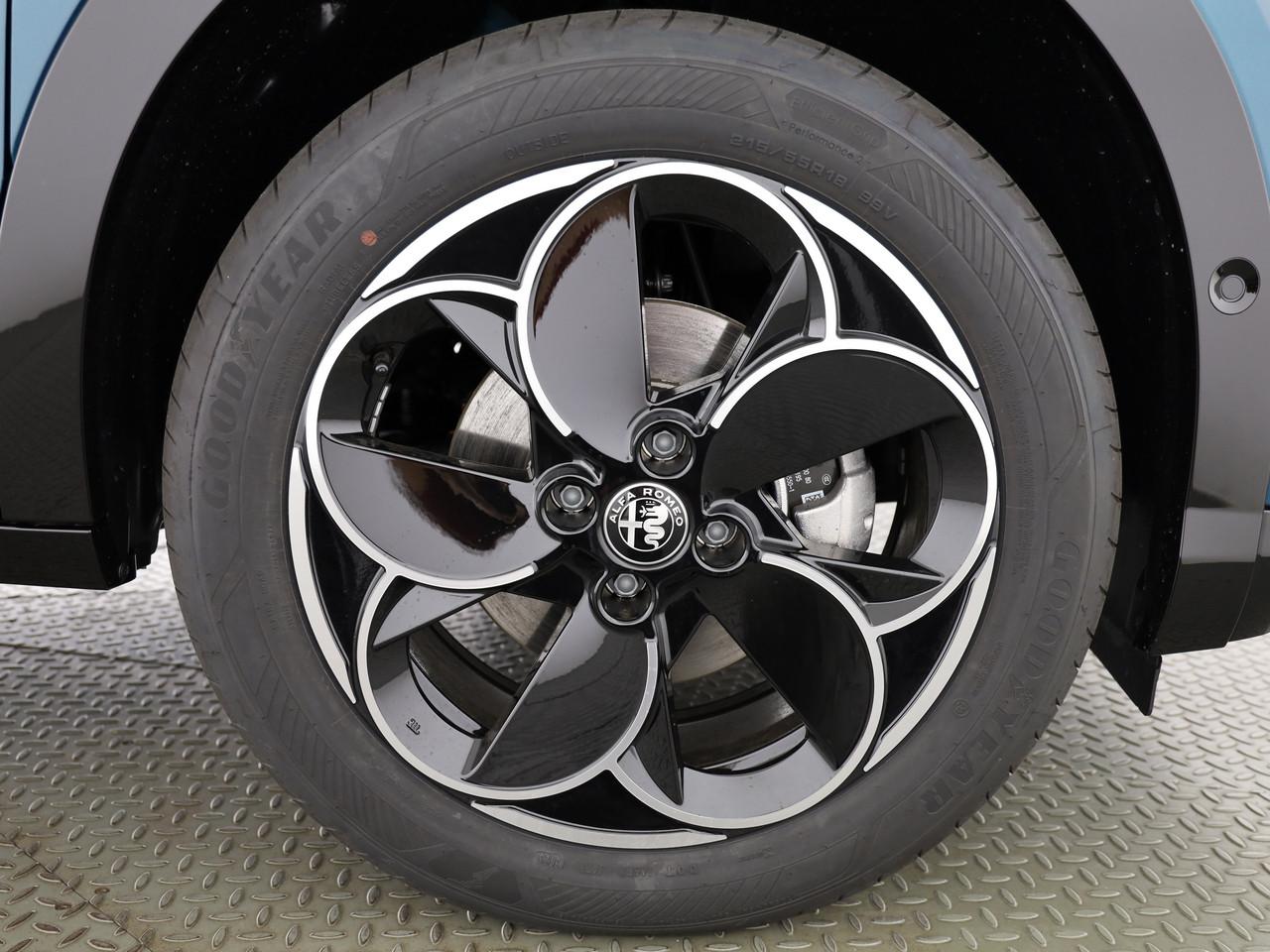 Alfa Romeo Junior 1.2 Ibrida Q4_21