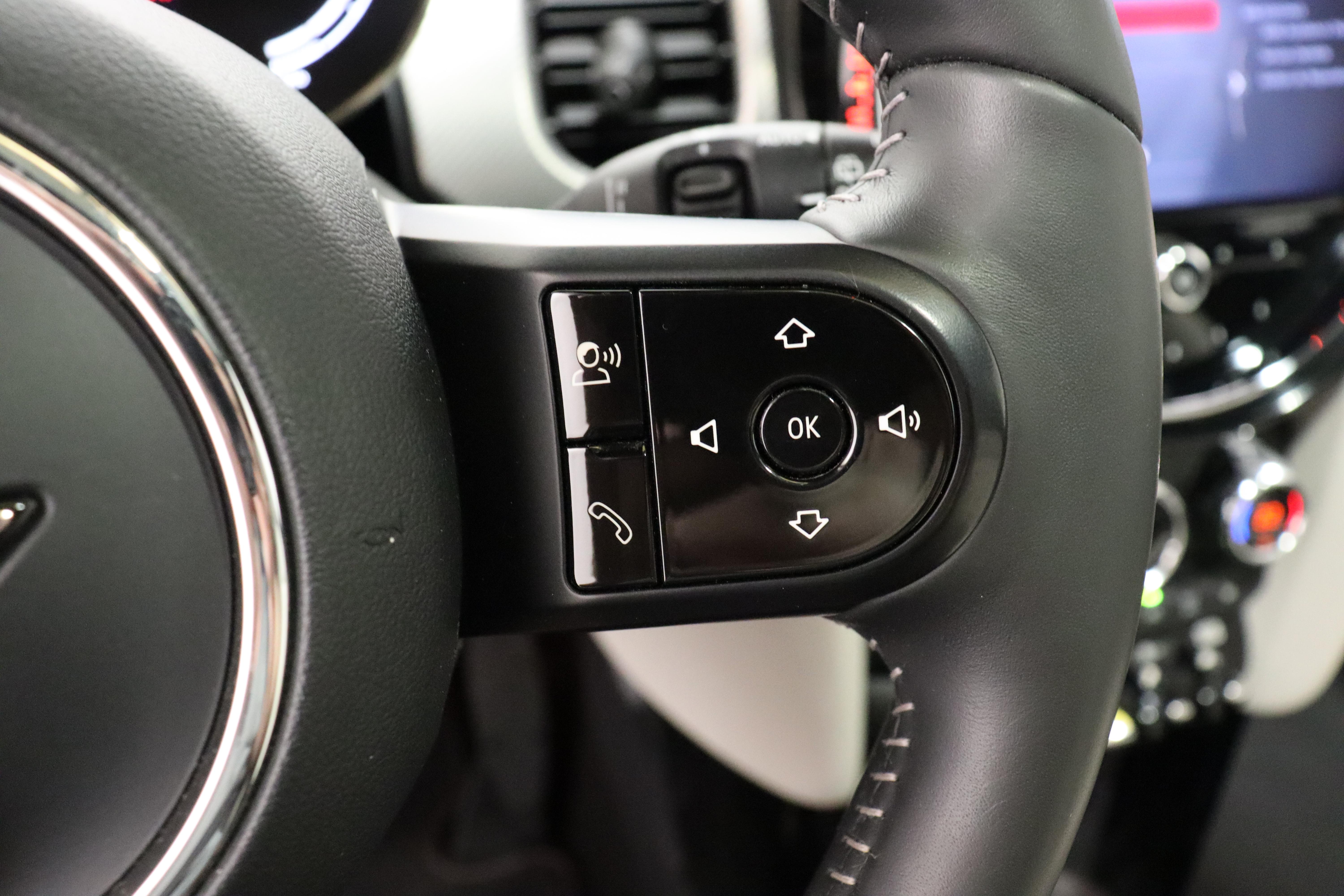MINI F56 Cooper SE_19