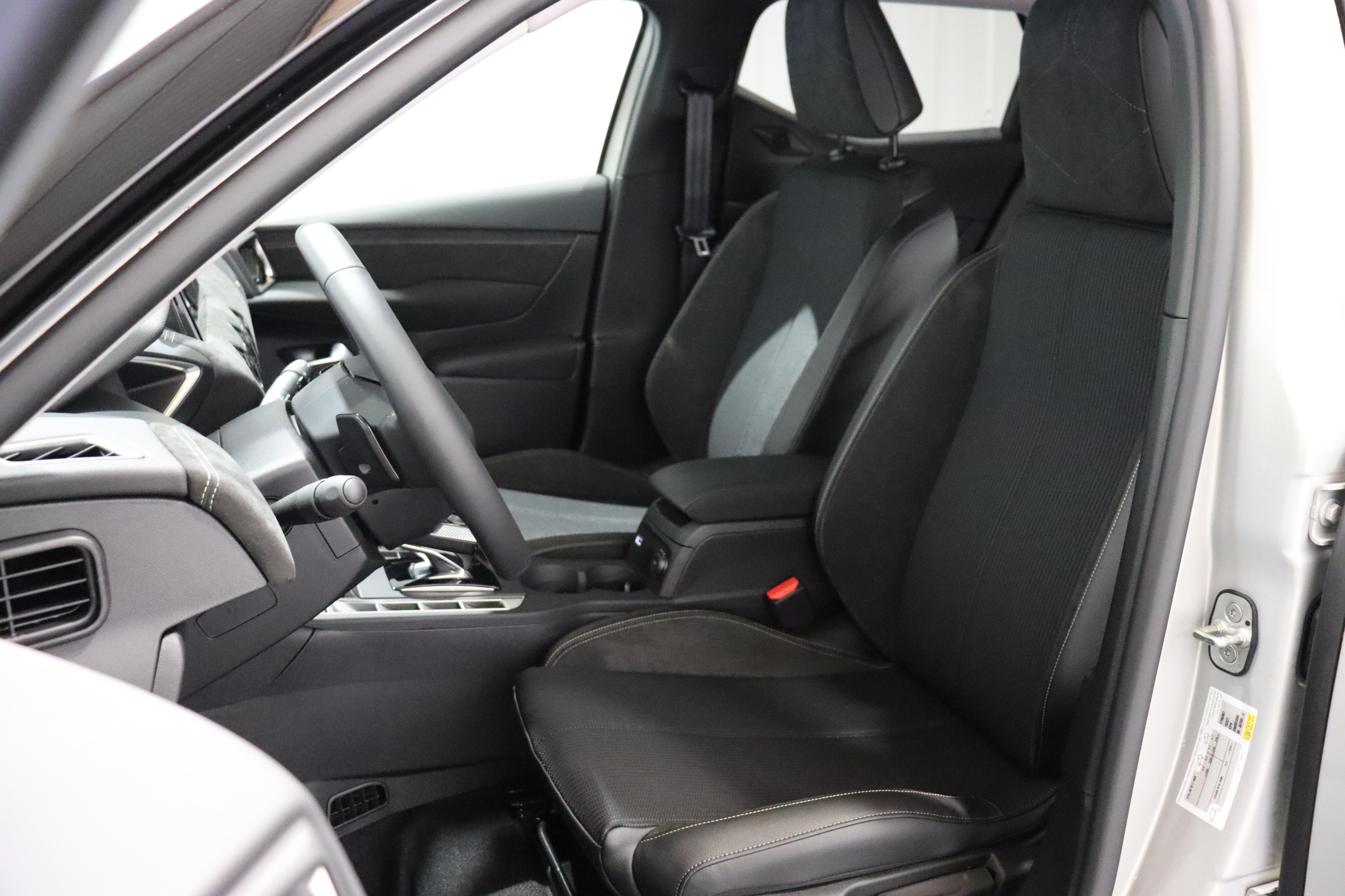 DS DS3 Crossback 1.2 Hybrid Performance Line_4