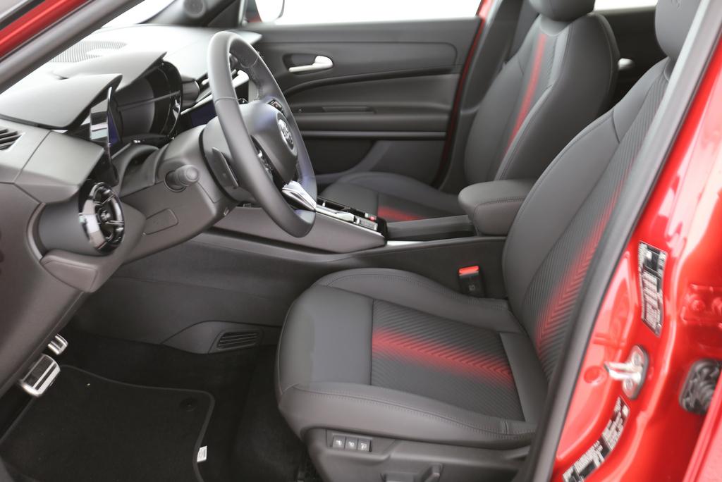 Alfa Romeo Junior 1.2 Ibrida Q4_4