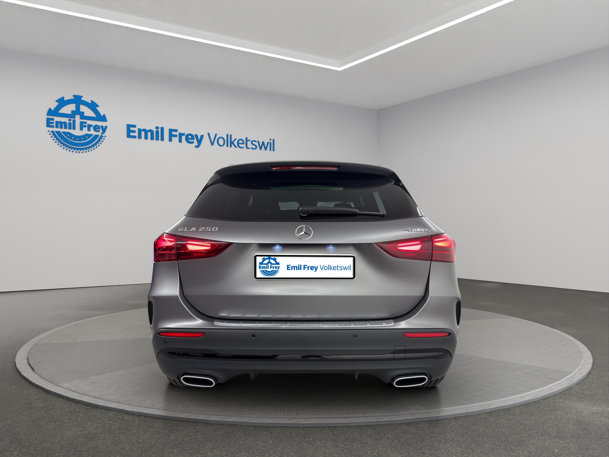 MERCEDES-BENZ GLA 250 Swiss Star AMG Line 4matic_6