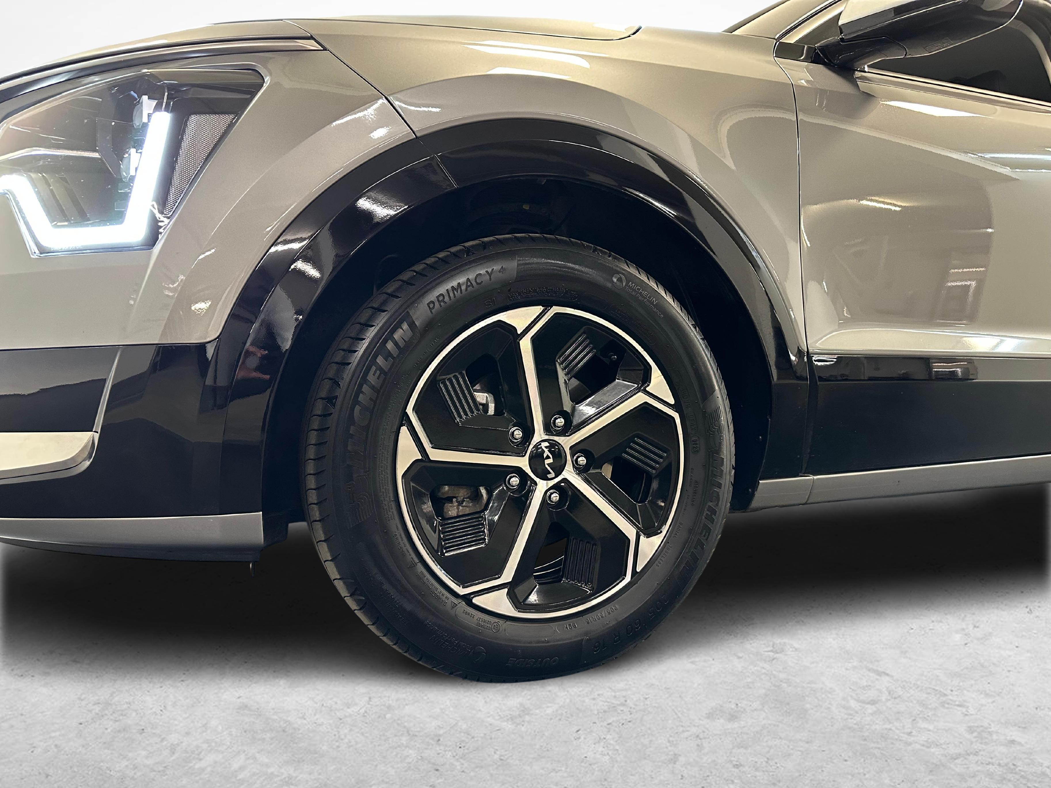 KIA Niro 1.6 GDi Hybrid Power Edition_12