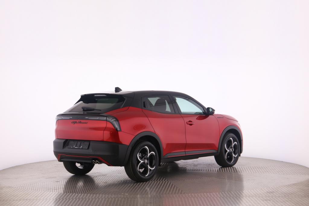 Alfa Romeo Junior 1.2 Ibrida Q4_13