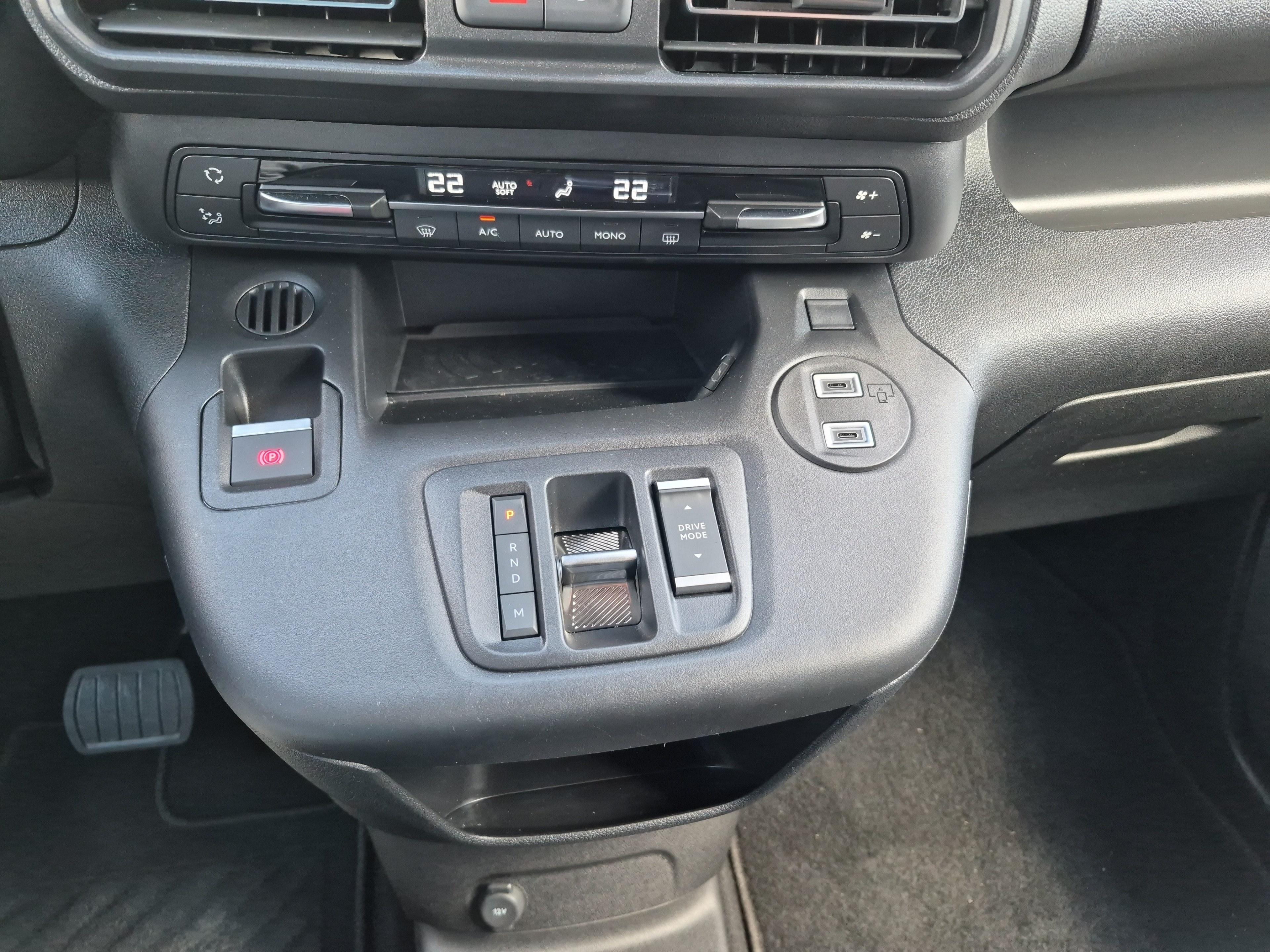 Citroën Berlingo 1.5 BlueHDi 130 Max / Jetzt mit attraktivem 1.9% Leasing!_16