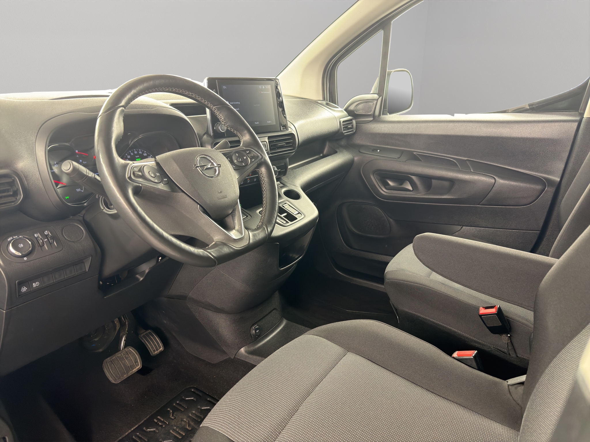 Opel Combo-e Cargo 2.4 t Enjoy_10