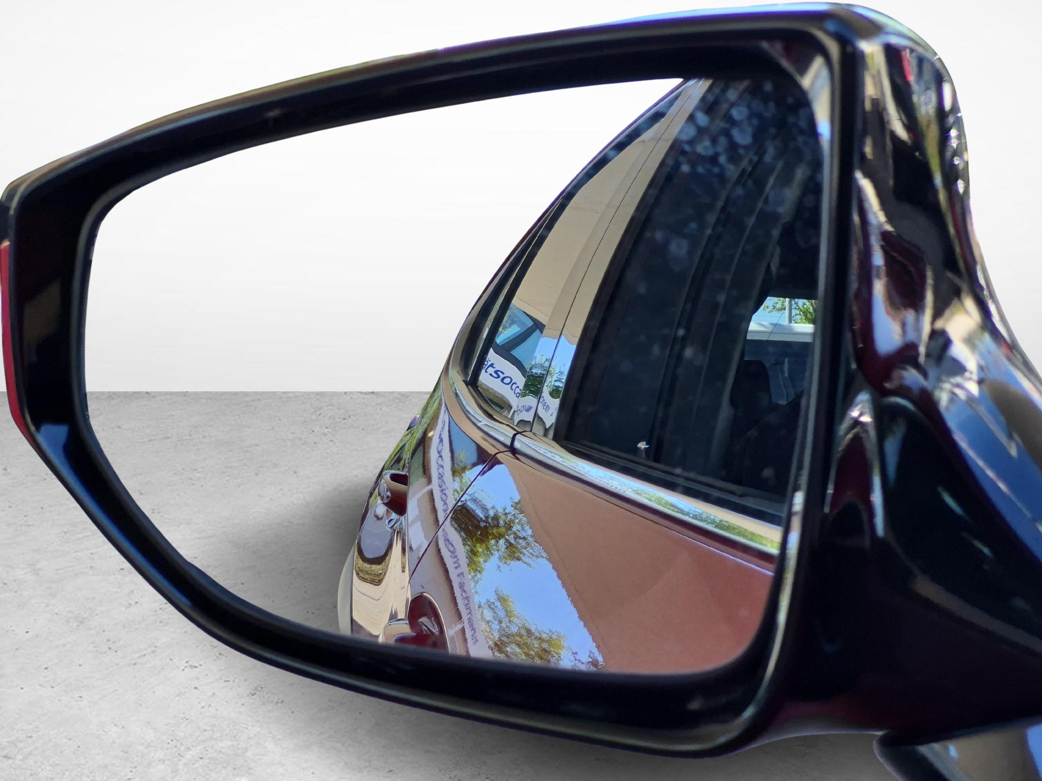 LEXUS UX 250h Comfort / Jetzt mit attraktivem 0.9% Leasing!_23