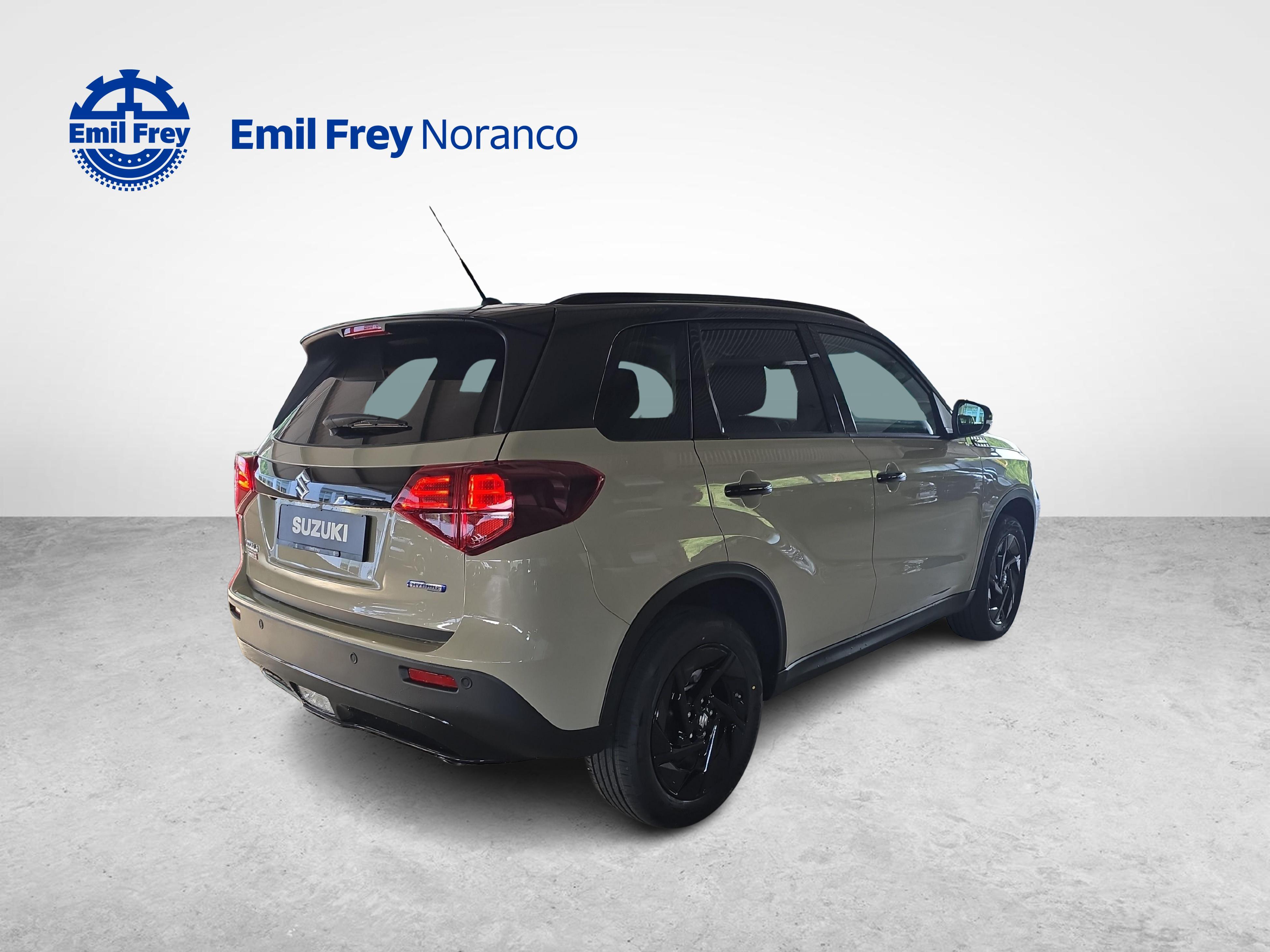 Suzuki Vitara 1.4 T Black Edition Top Hybrid 4x4_5