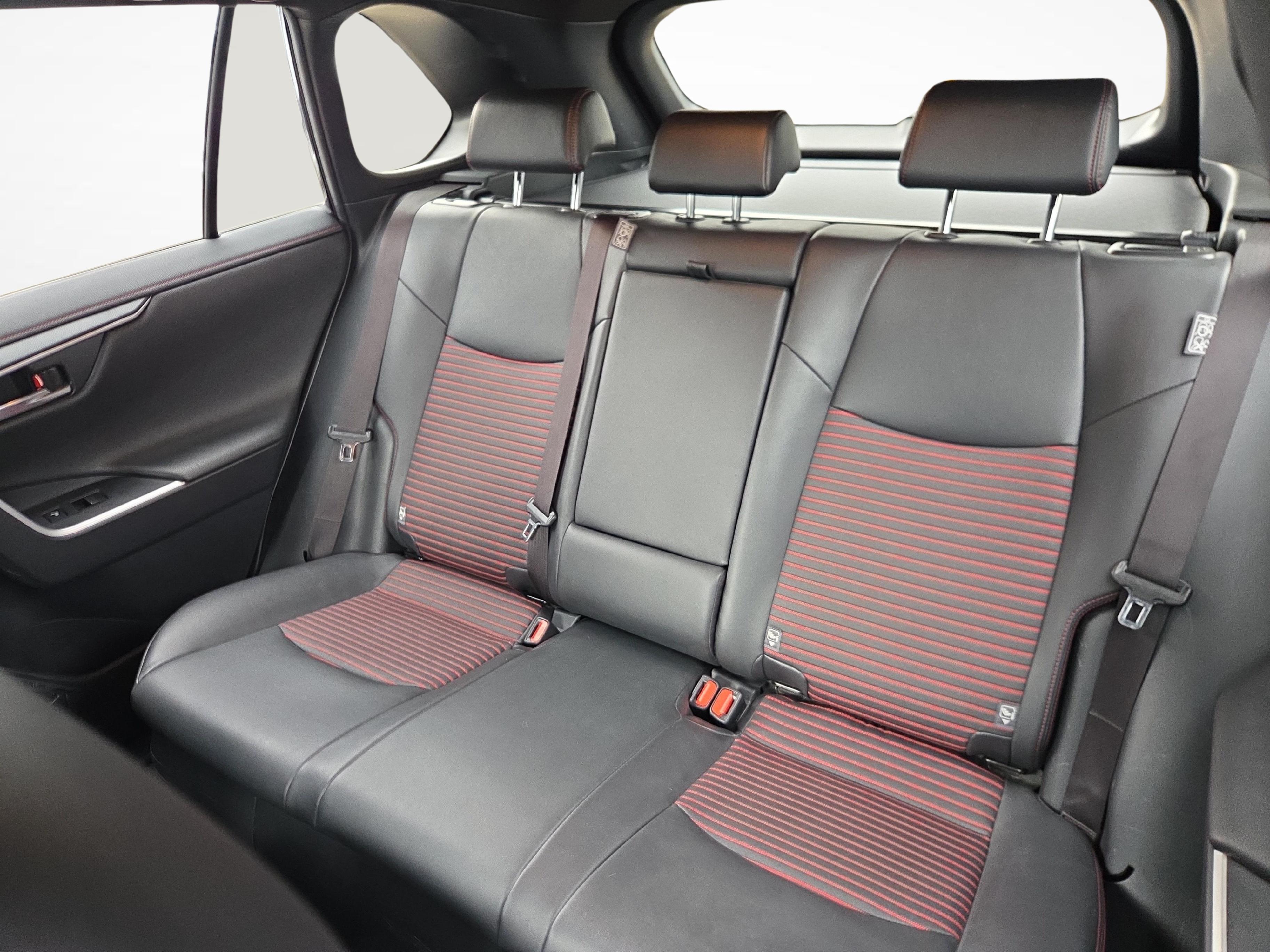 Toyota RAV4 2.5 Plug-In-Hybrid Premium_11