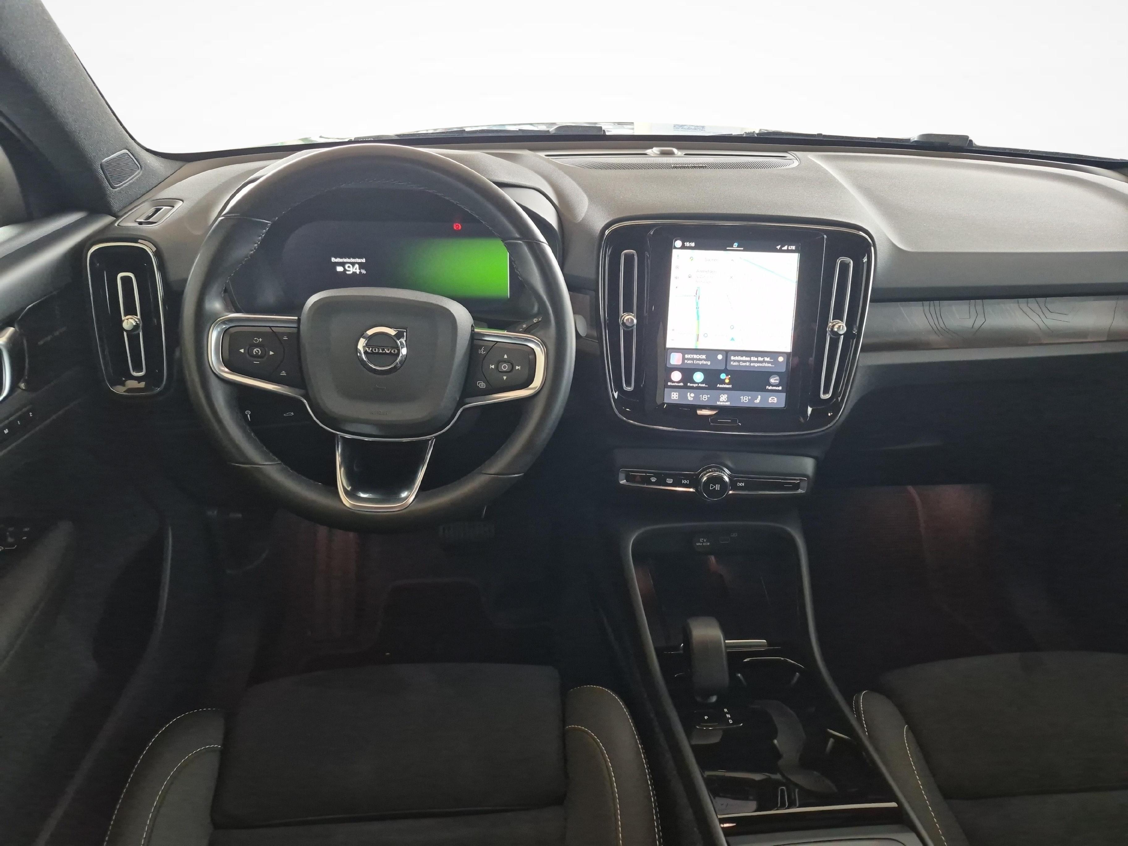 Volvo C40 P8 Twin Recharge AWD / ab 0,99% Leasing bei Abschluss einer Protect Autoversicherung_9