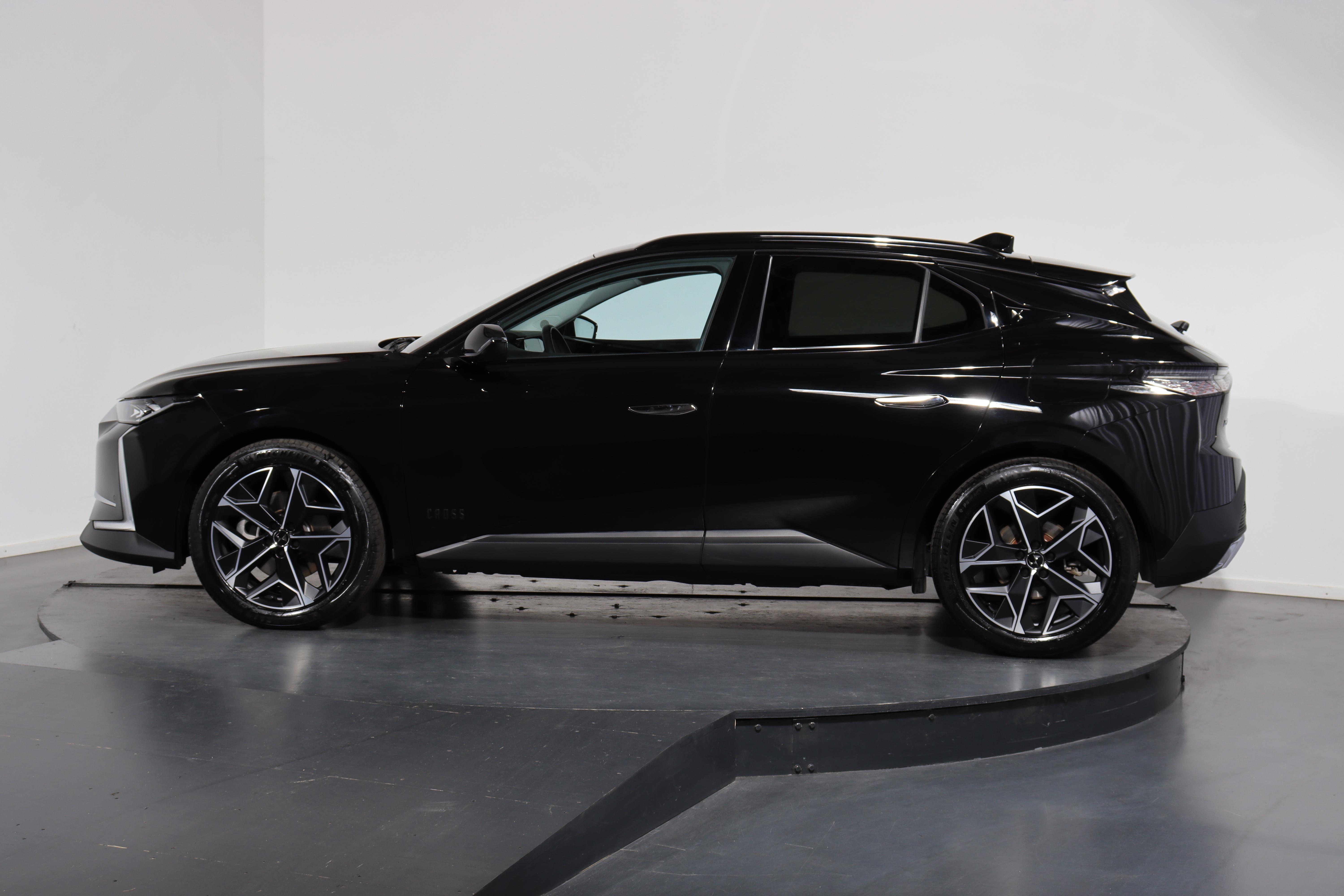 DS 4 1.6 E-Tense Cross Rivoli_2