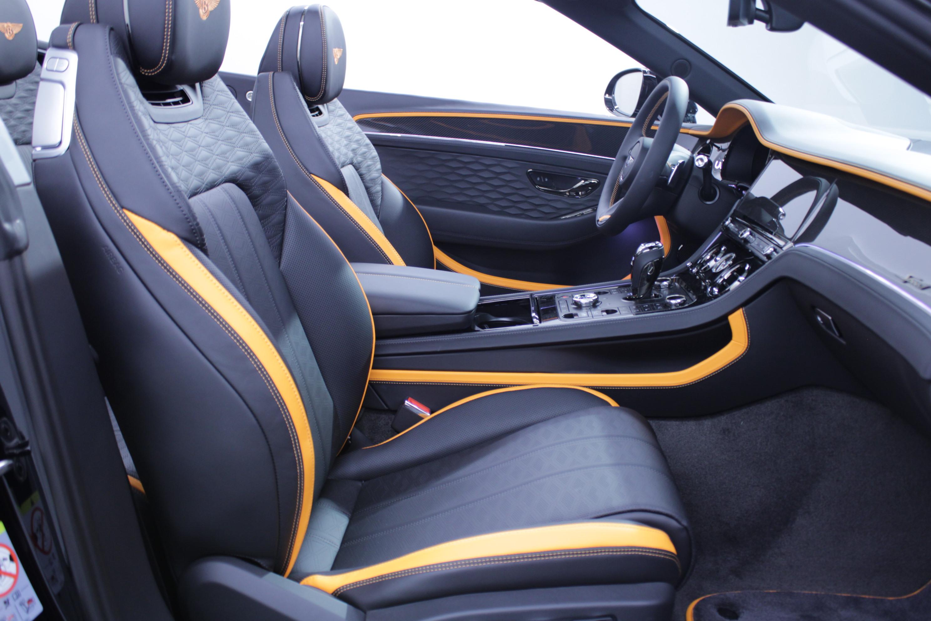 Bentley Continental GTC 4.0 V8 Hybrid Speed_19