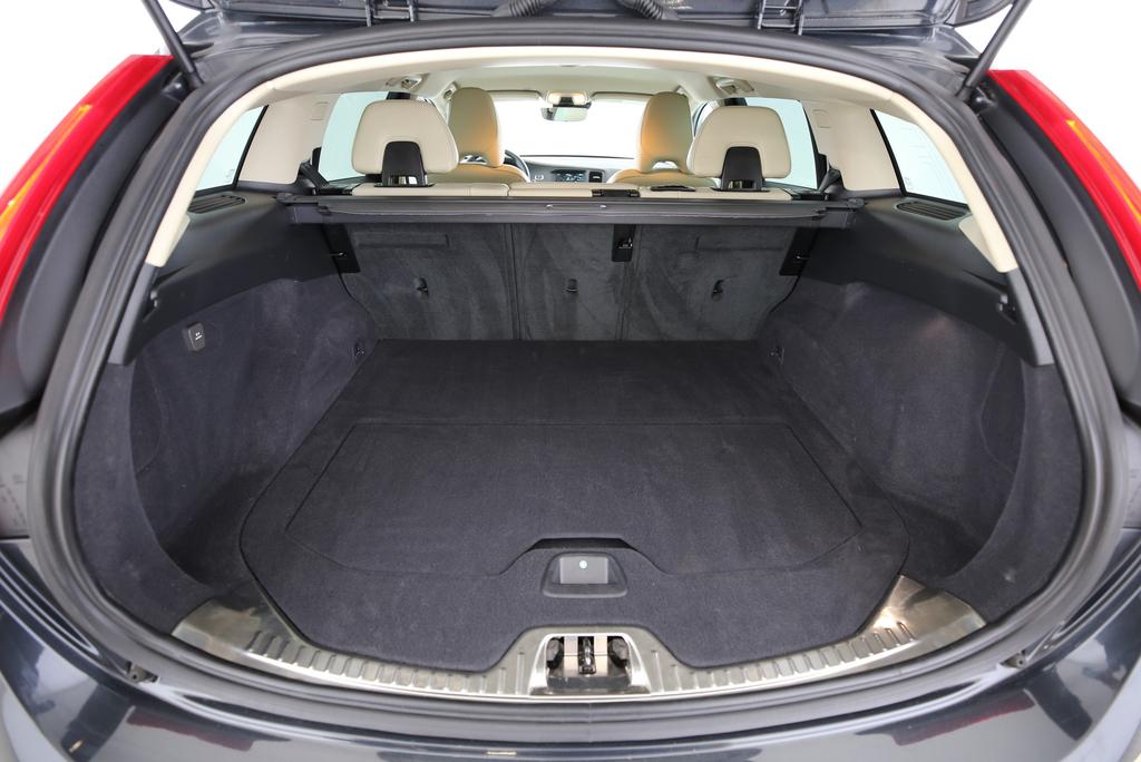 Volvo V60 2.4 D4 Summum AWD_14