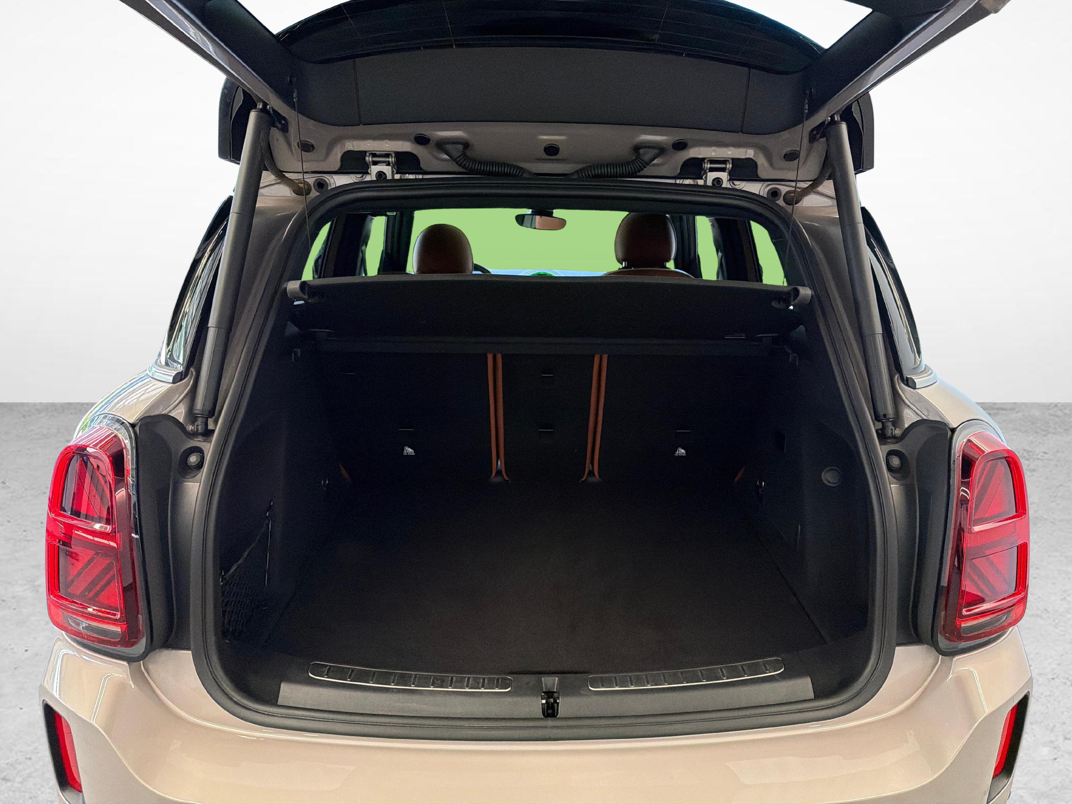 MINI Countryman F60 1.5i Cooper S E ALL4_19