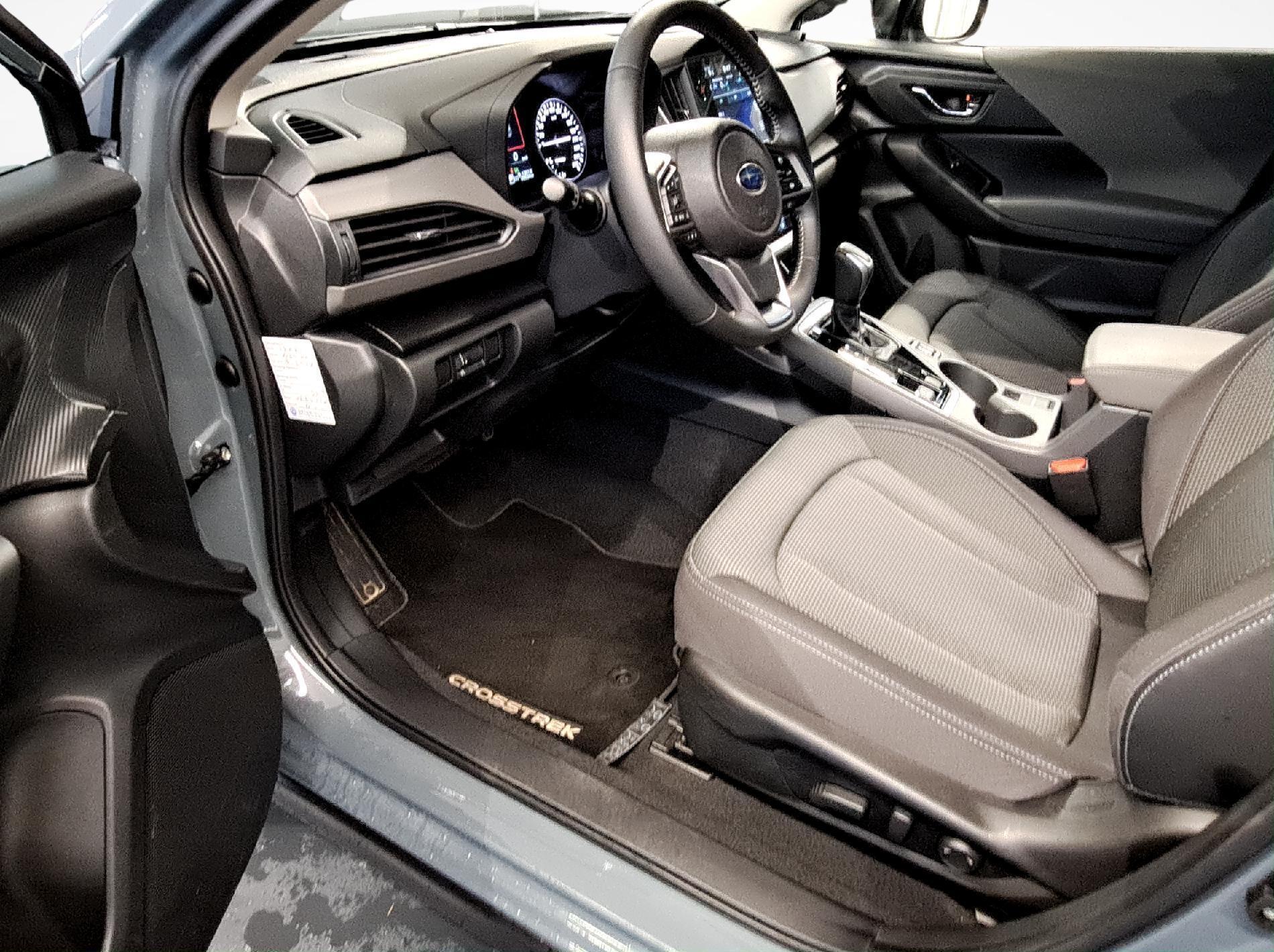 Subaru Crosstrek 2.0i e-Boxer Swiss Plus_13