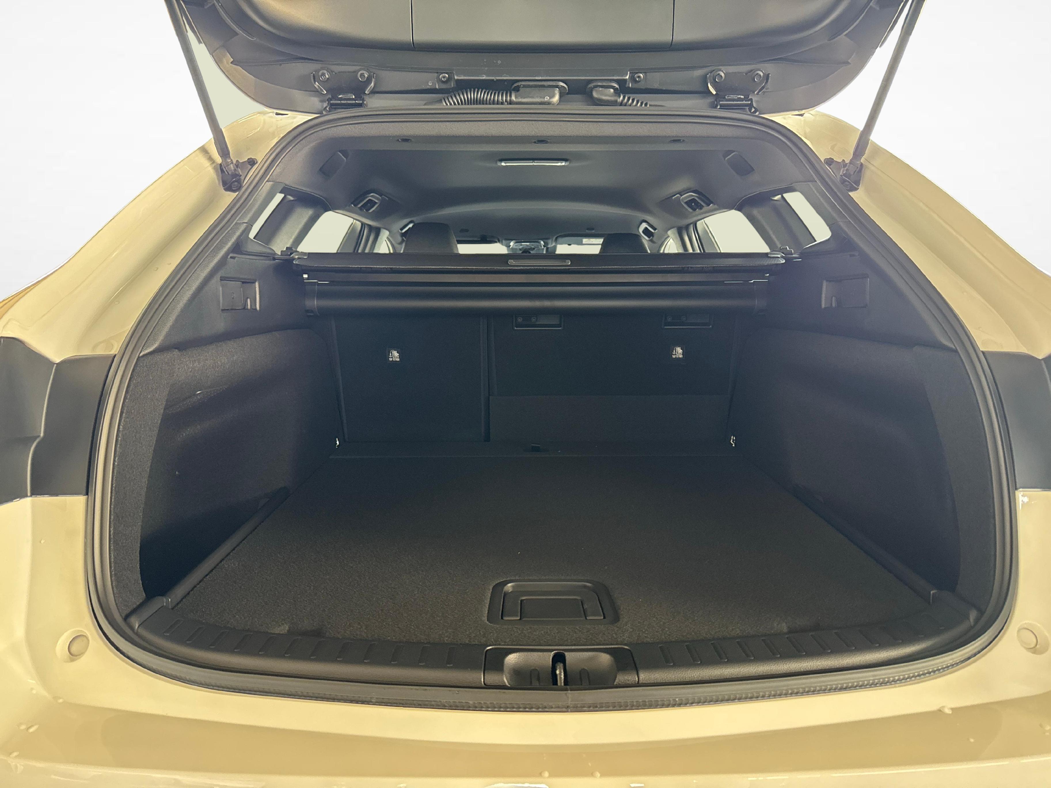 Toyota Corolla Touring Sports 1.8 HSD Comfort_12