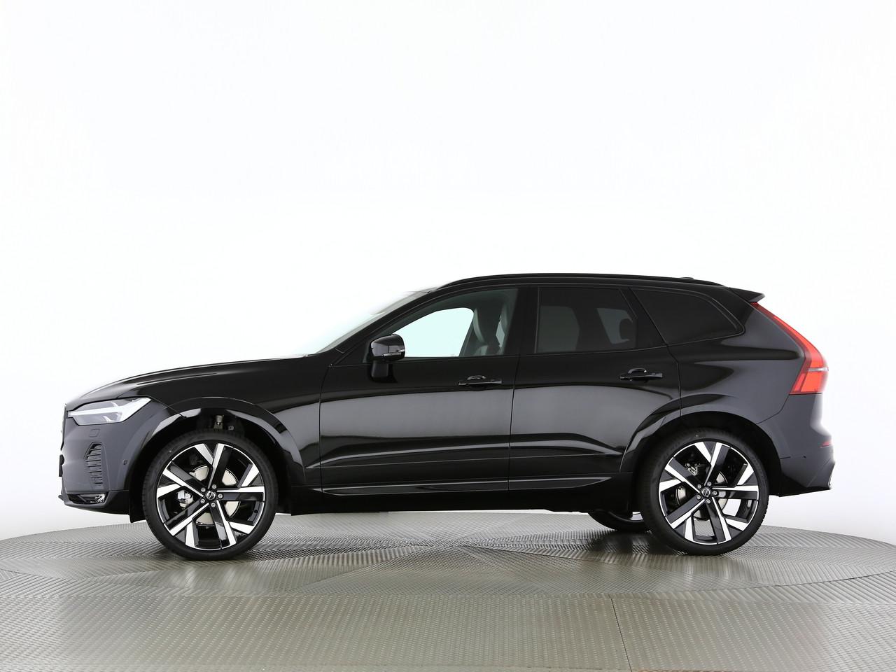 Volvo XC60 2.0 B5 MH Black Edition AWD_3