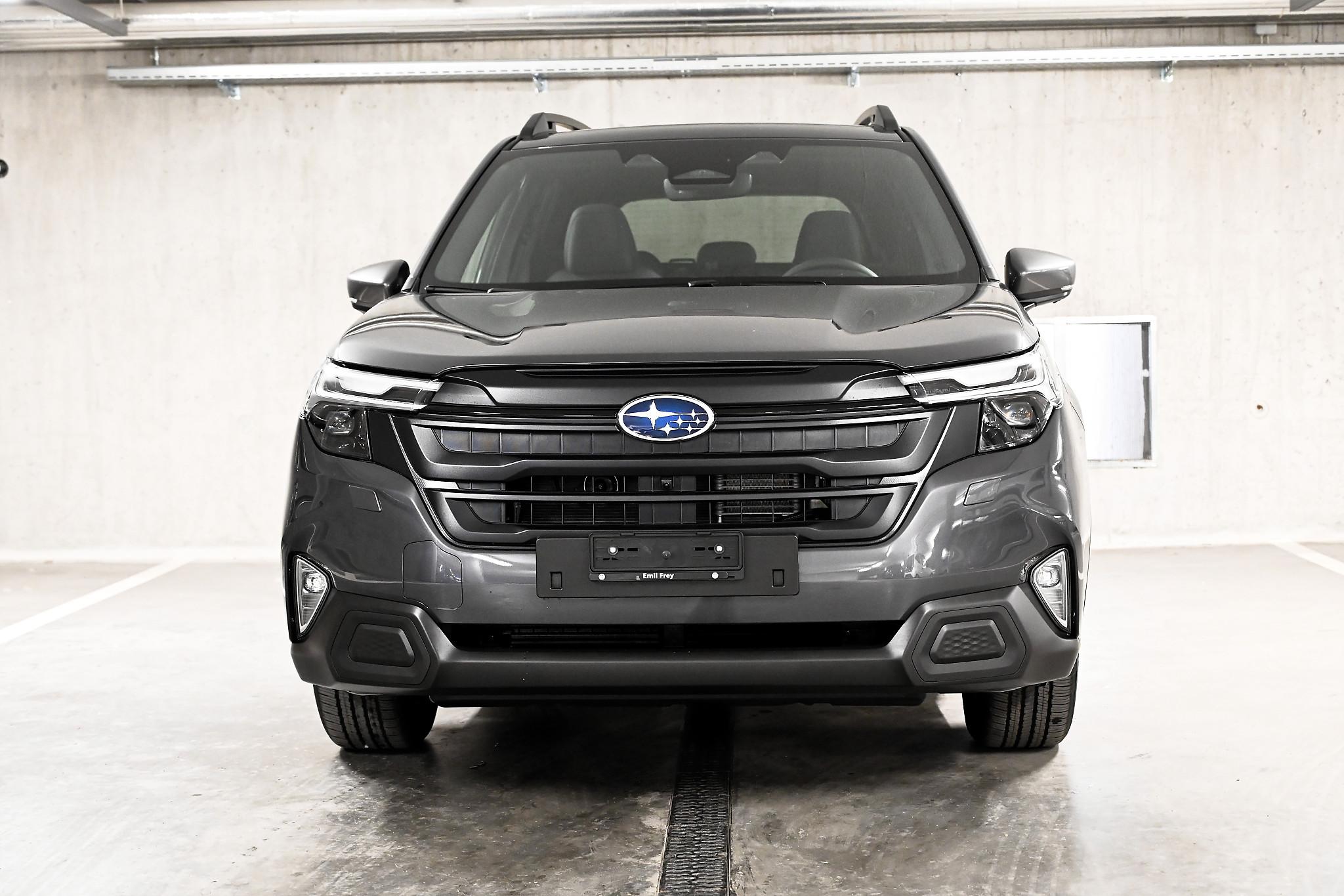 Subaru Forester Station 2.0i e-Boxer Swiss Plus_10