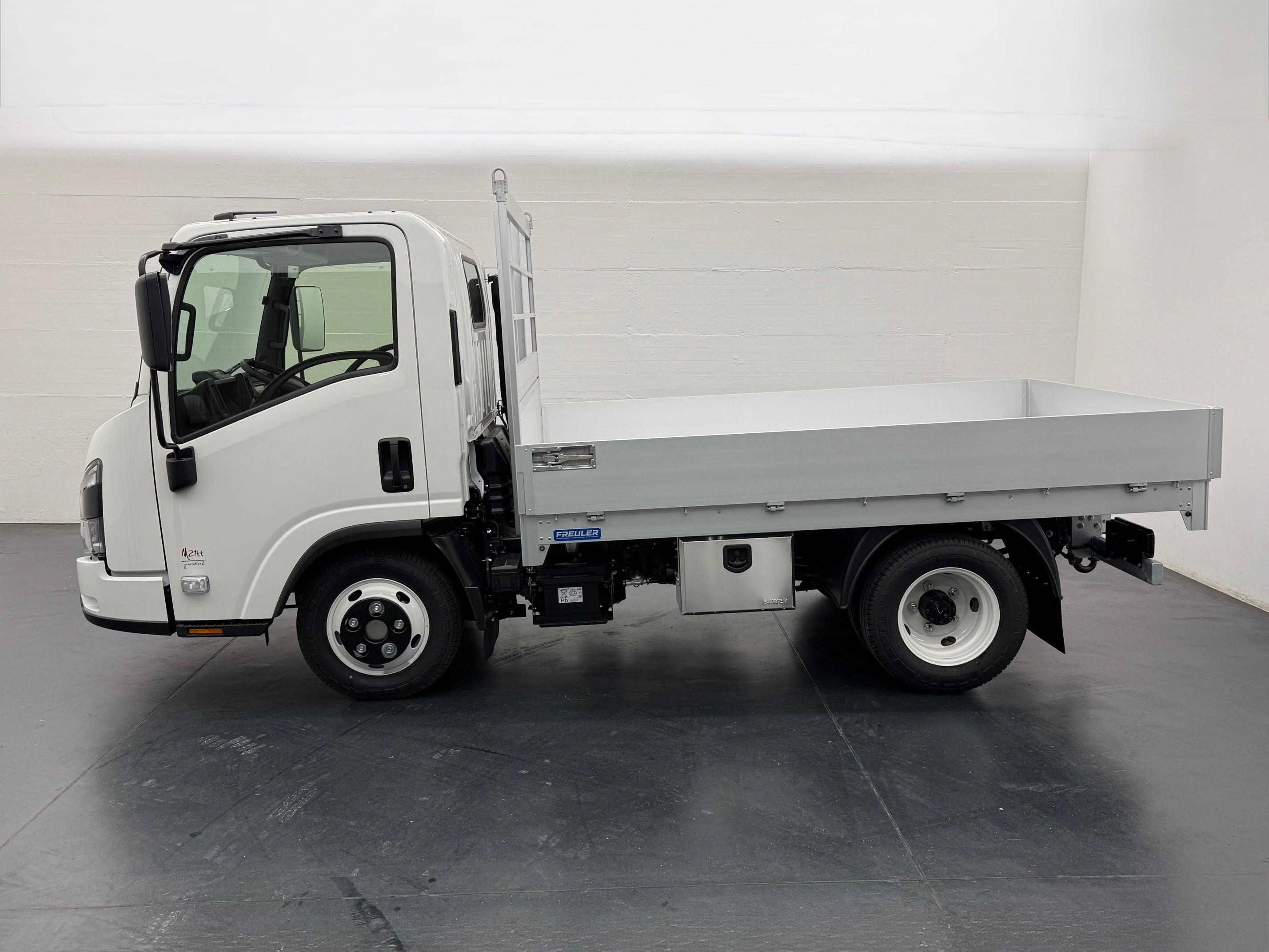 ISUZU M21 Kab.-Ch. E DR 1.9 Ddi TT_2