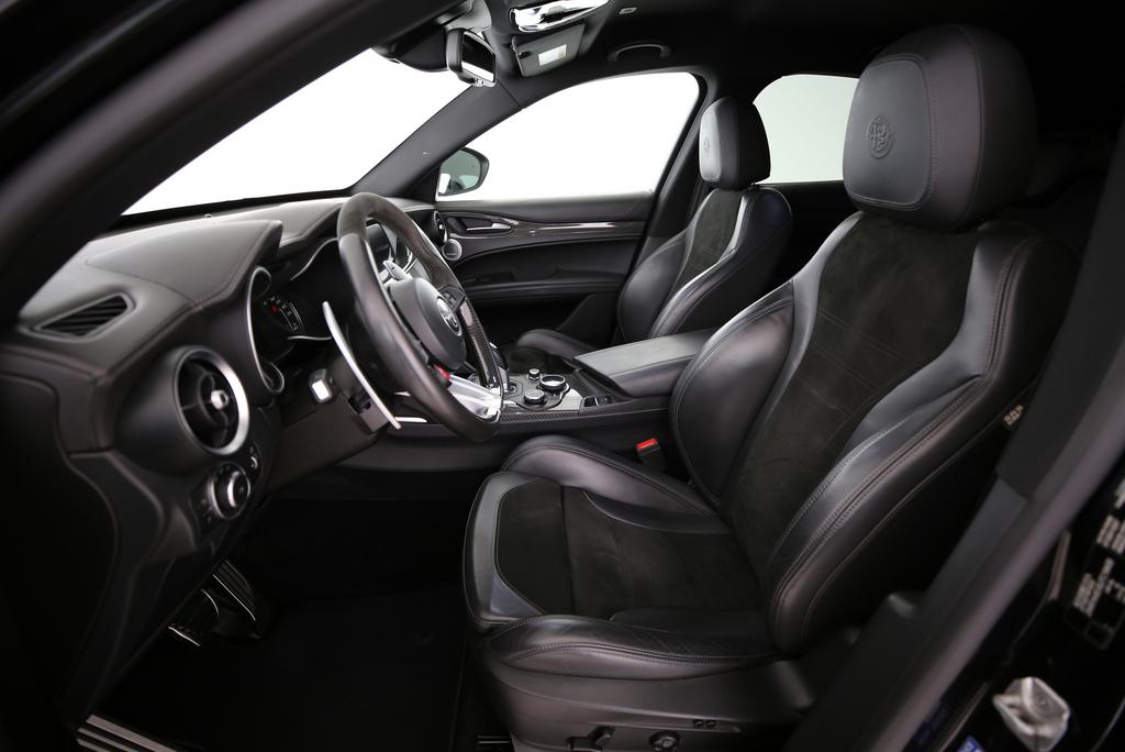 Alfa Romeo Stelvio 2.9 V6 Biturbo Q4 Quadrifoglio_4