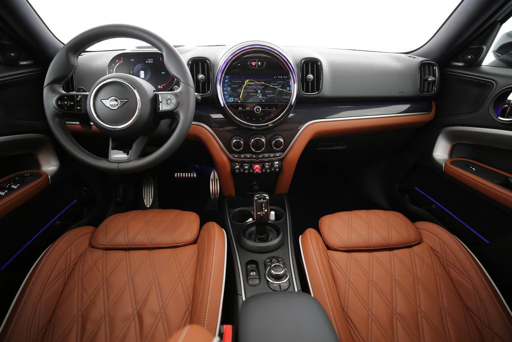 MINI Countryman F60 2.0i John Cooper Works ALL4_5