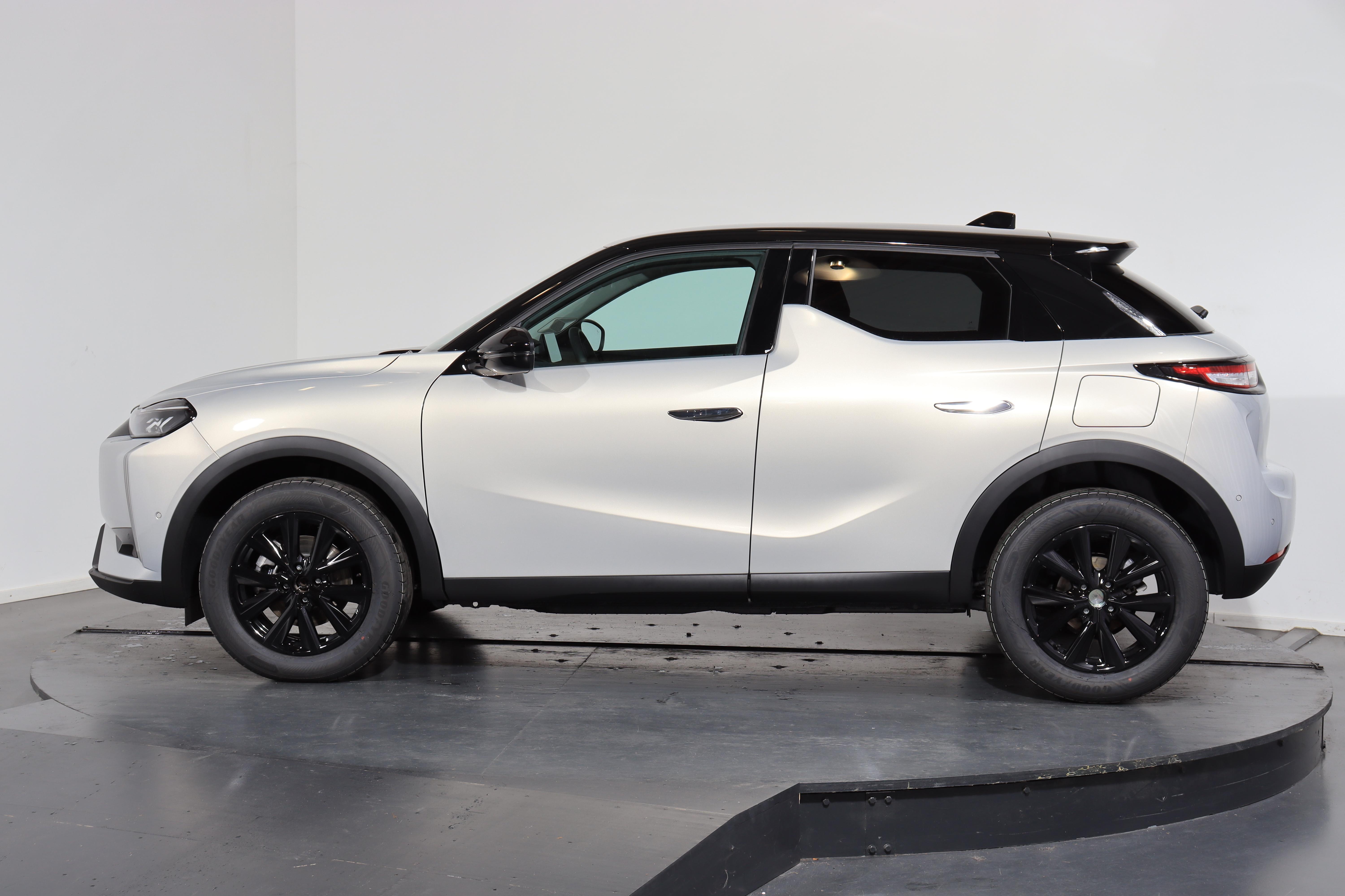 DS DS3 Crossback 1.2 Hybrid Performance Line_2