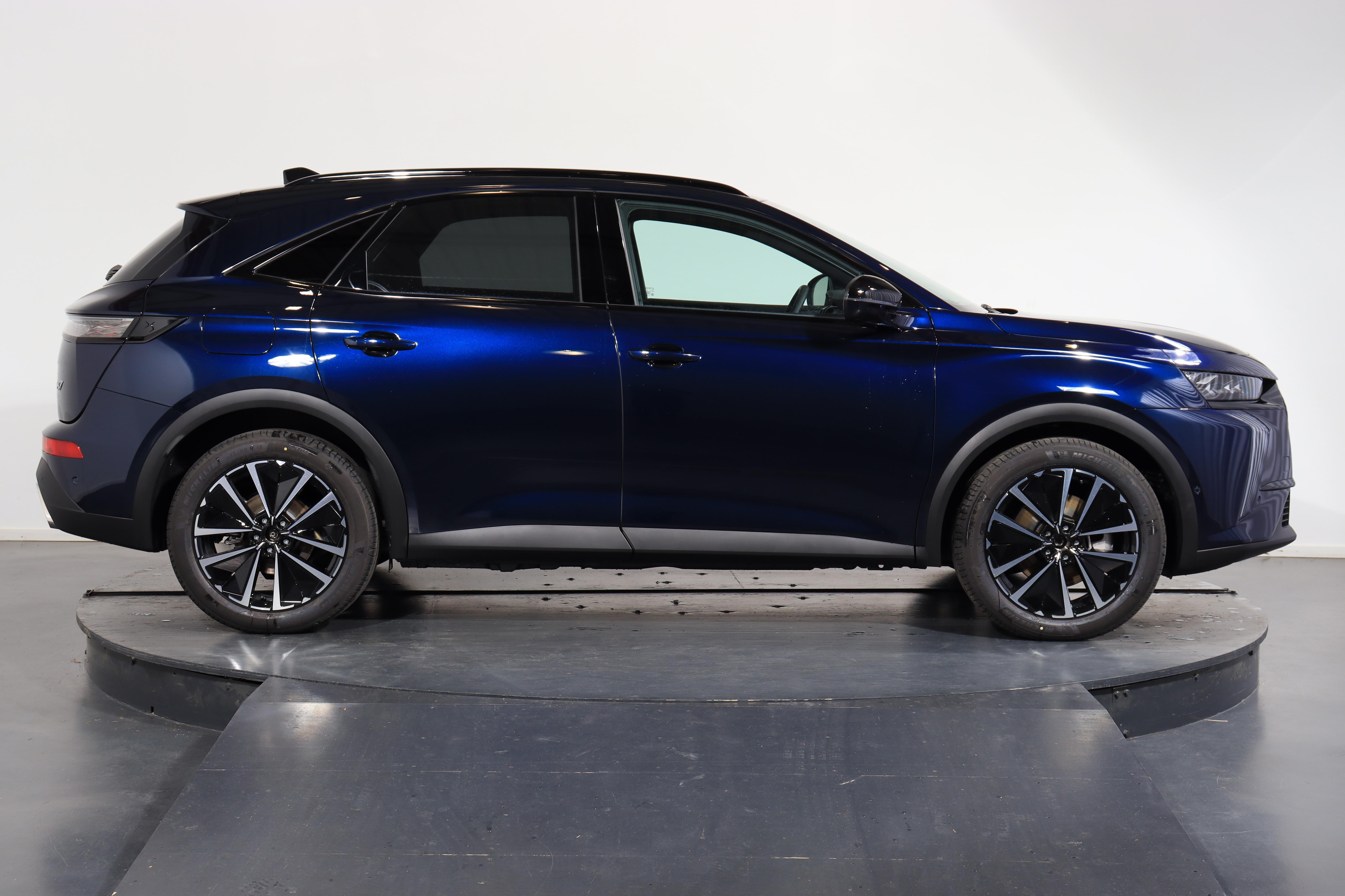 DS DS7 1.6 E-Tense Étoile 4x4_2