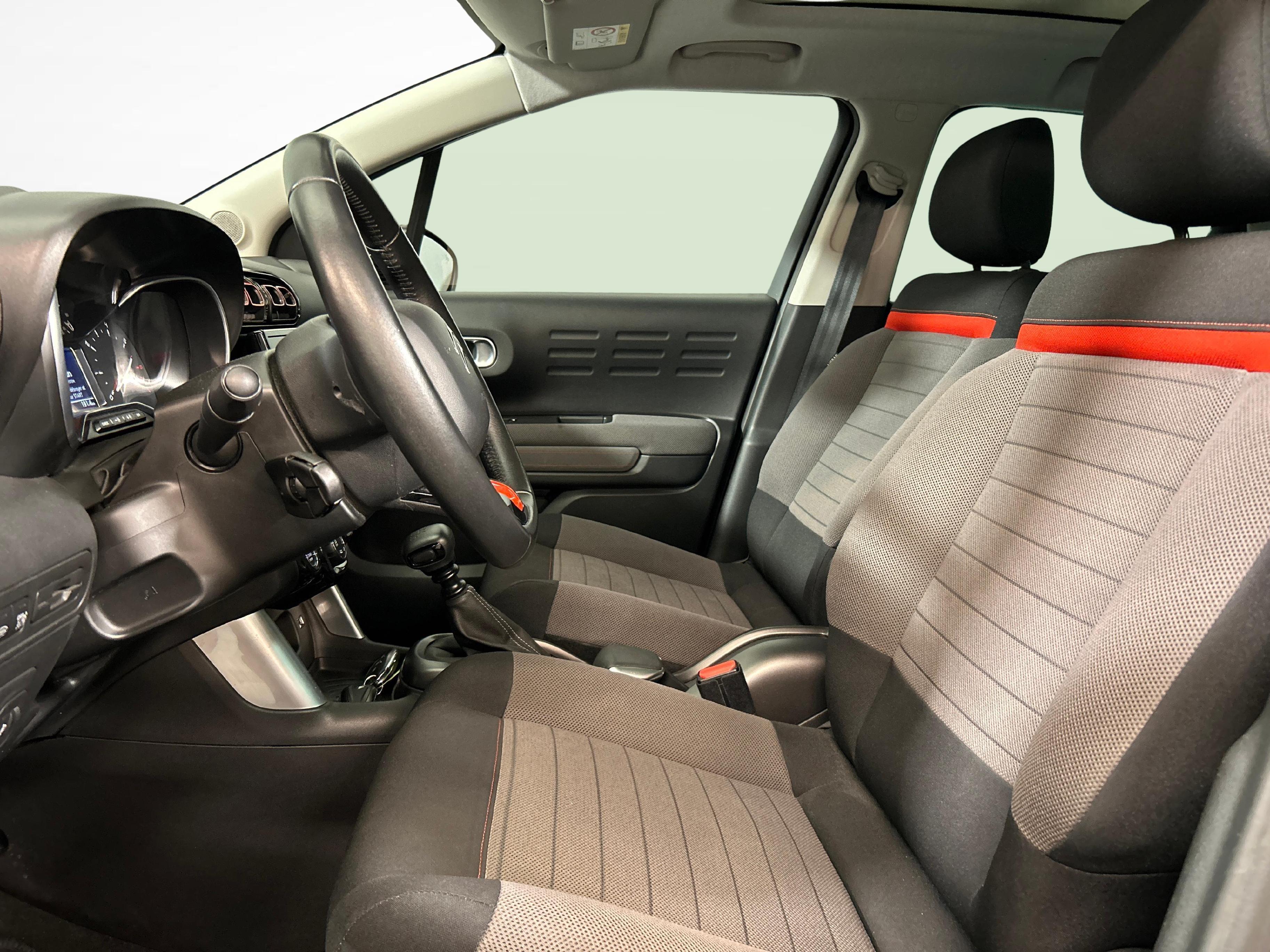 Citroën C3 Aircross 1.2 PureTech 110 Shine_3