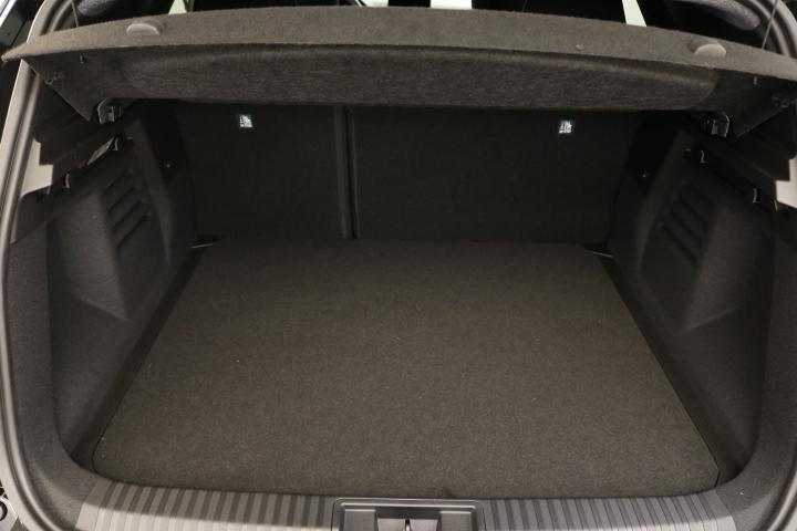 Mitsubishi Grandis 1.8 HEV Intense_12