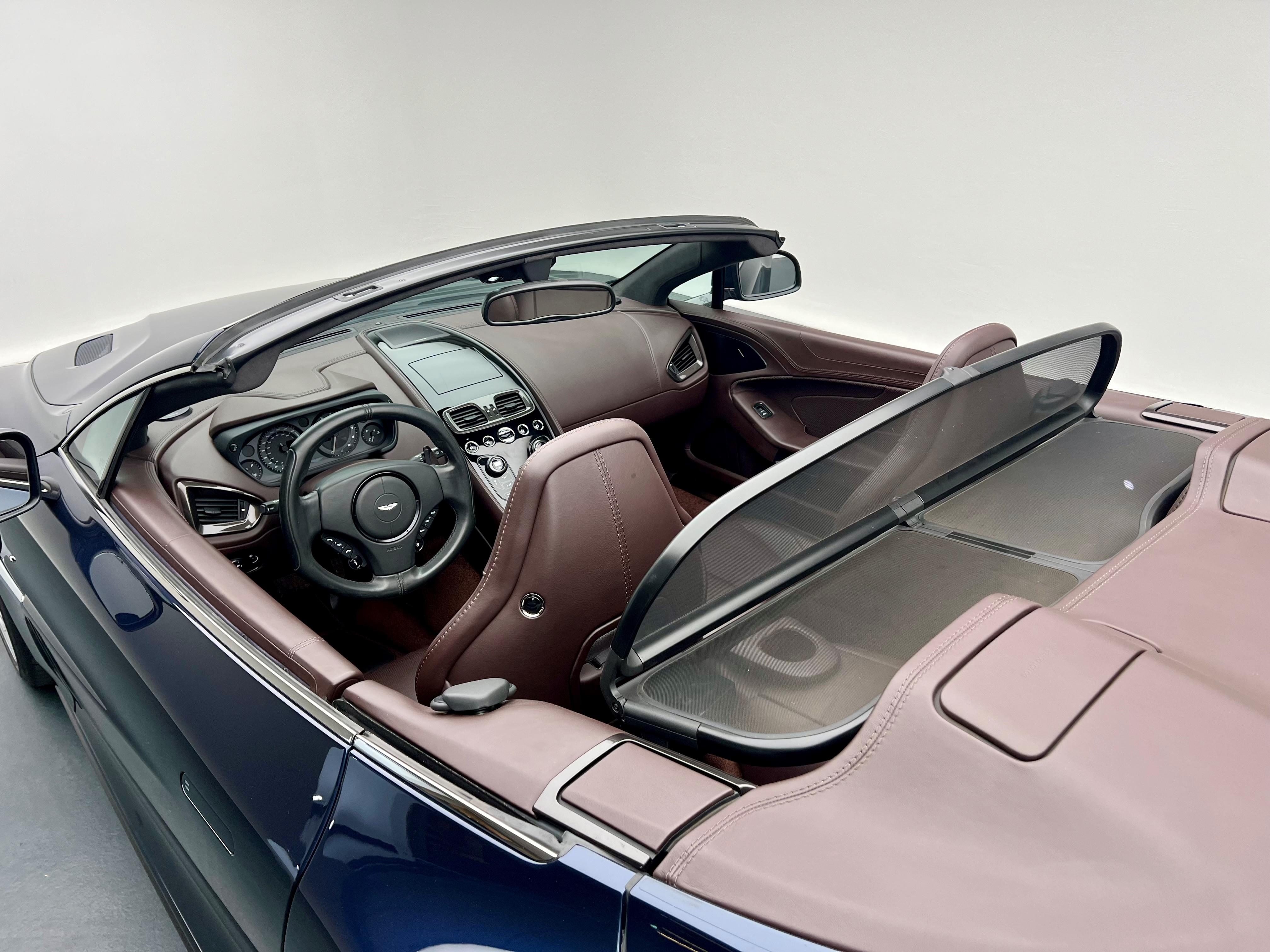 Aston Martin Vanquish 6.0 V12_8