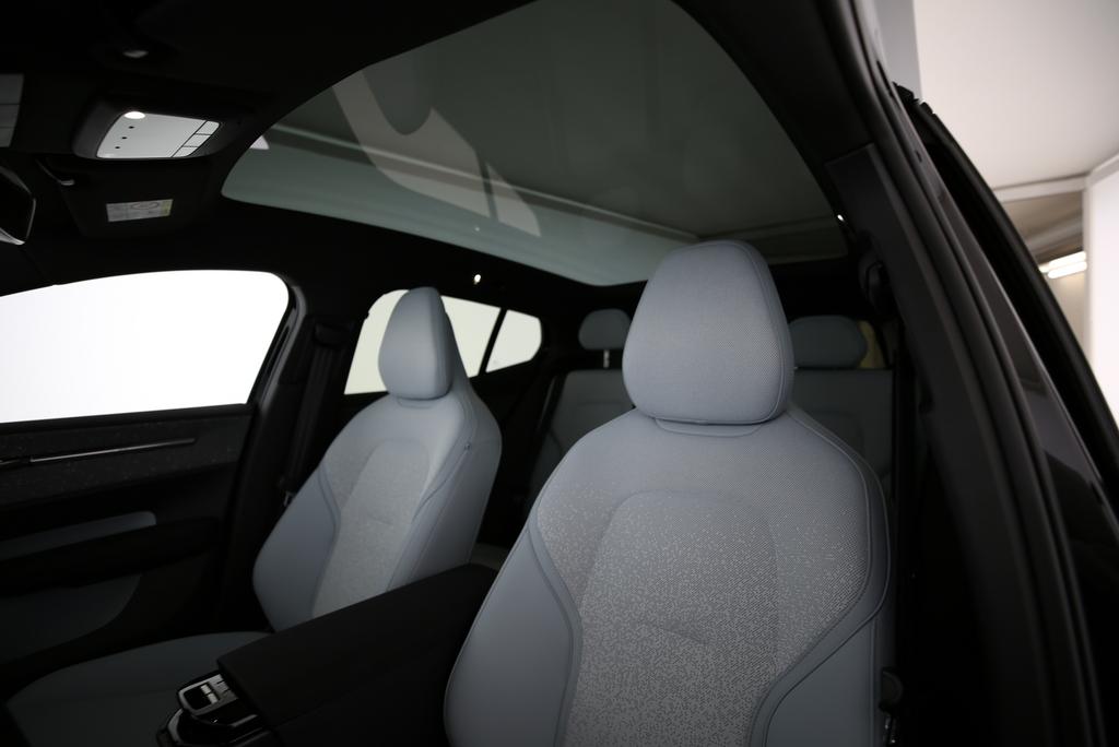 Volvo EX30 E60 Twin Ultra Performance AWD_9