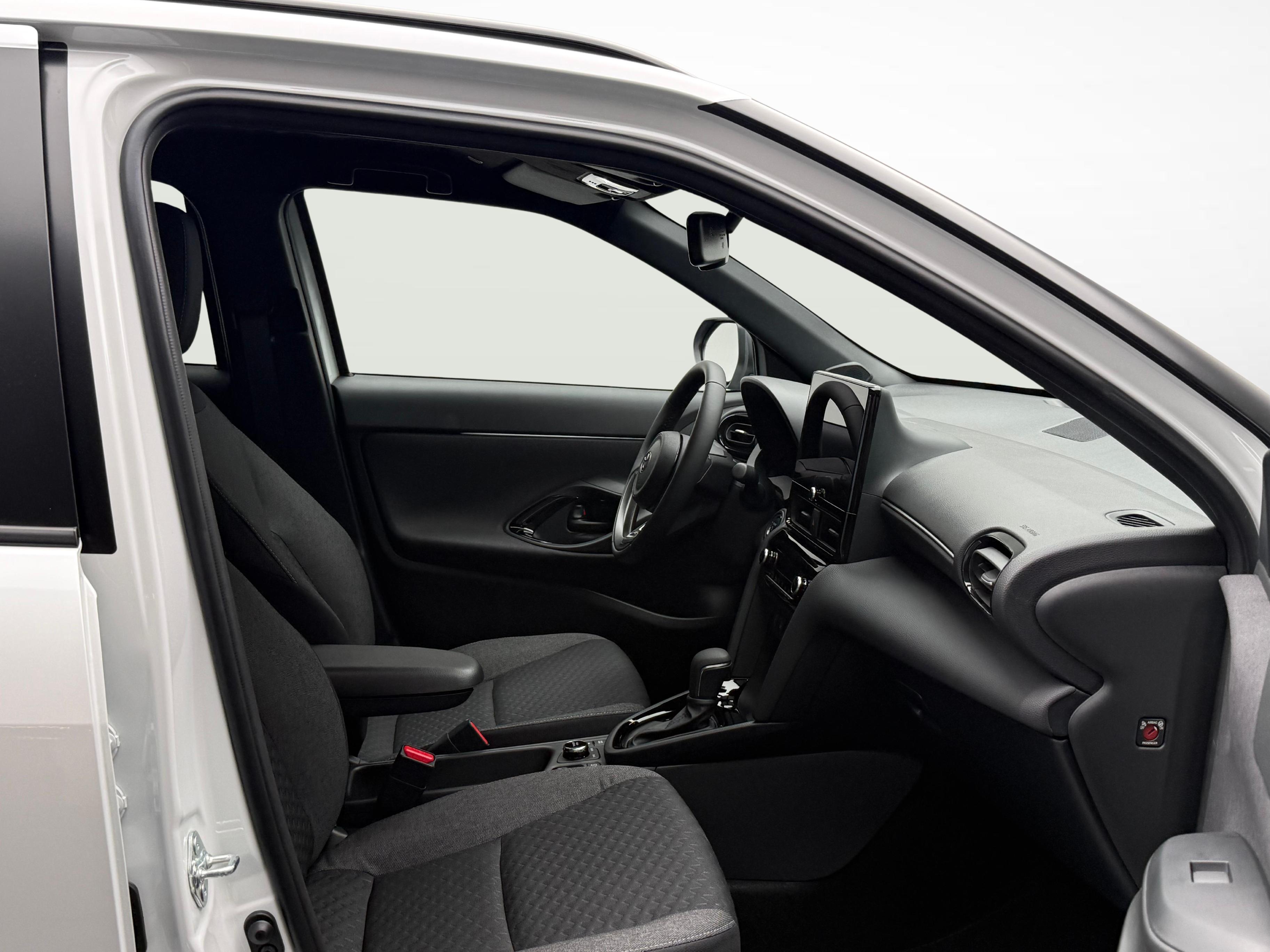 Toyota Yaris Cross 1.5 VVT-i HSD Trend AWD-i_10