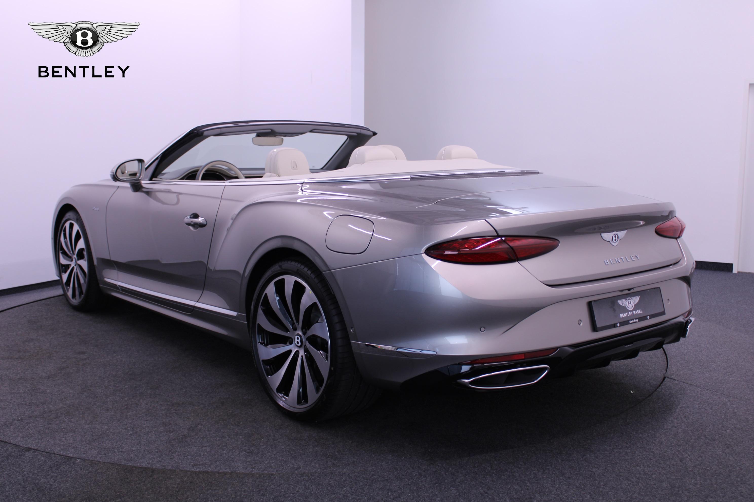 Bentley Continental GTC 4.0 V8 Hybrid Azure_4